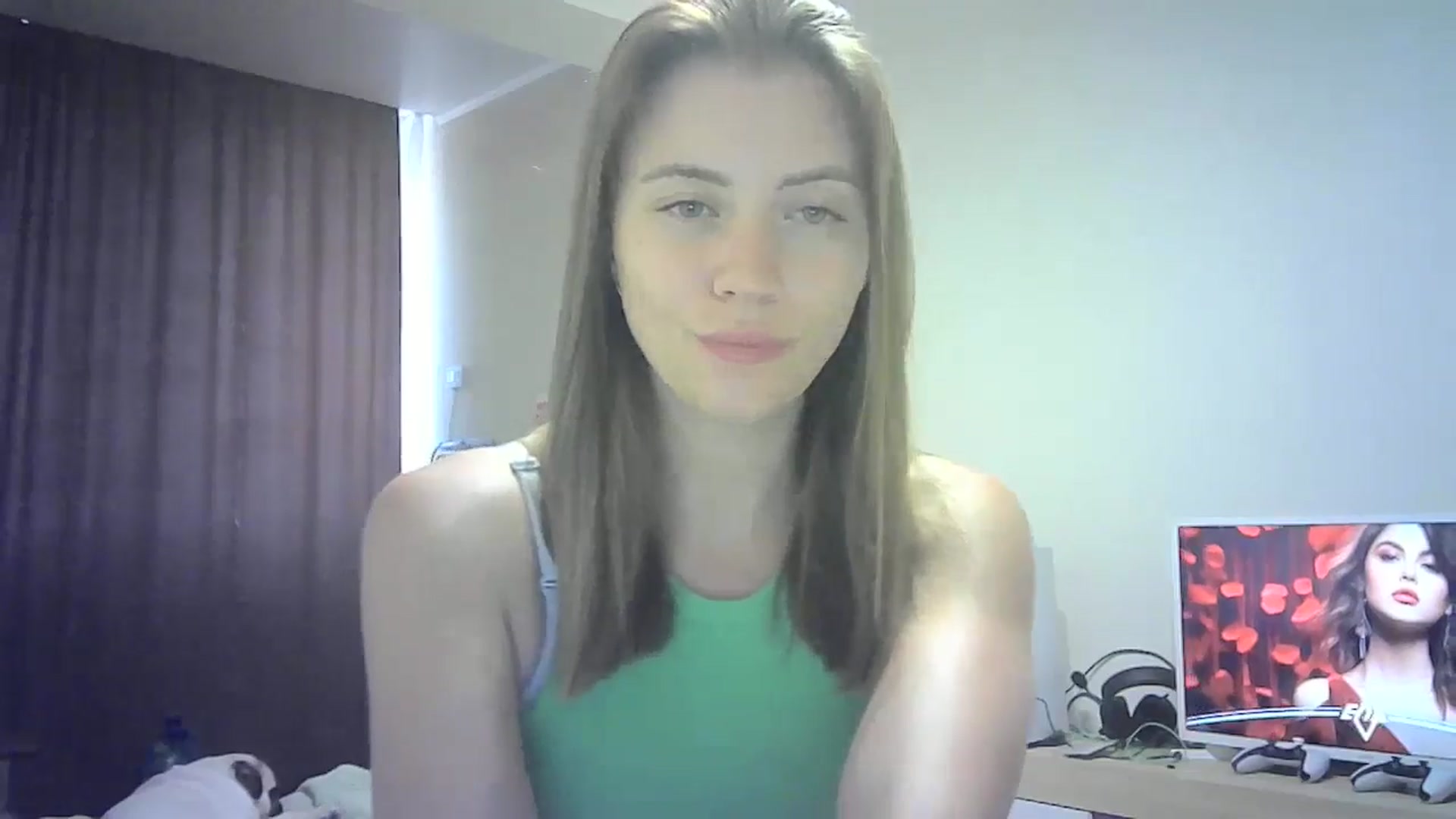 Gallery image thumbnail from Sulfate0's myfreecams stream on, 07/25/2024, 07:40 image 12 of 20