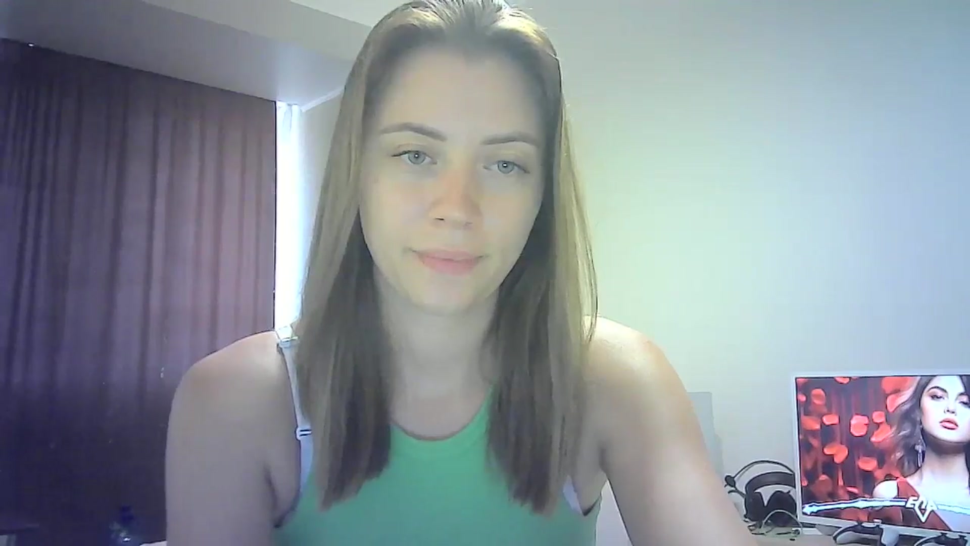 Gallery image thumbnail from Sulfate0's myfreecams stream on, 07/25/2024, 07:40 image 17 of 20