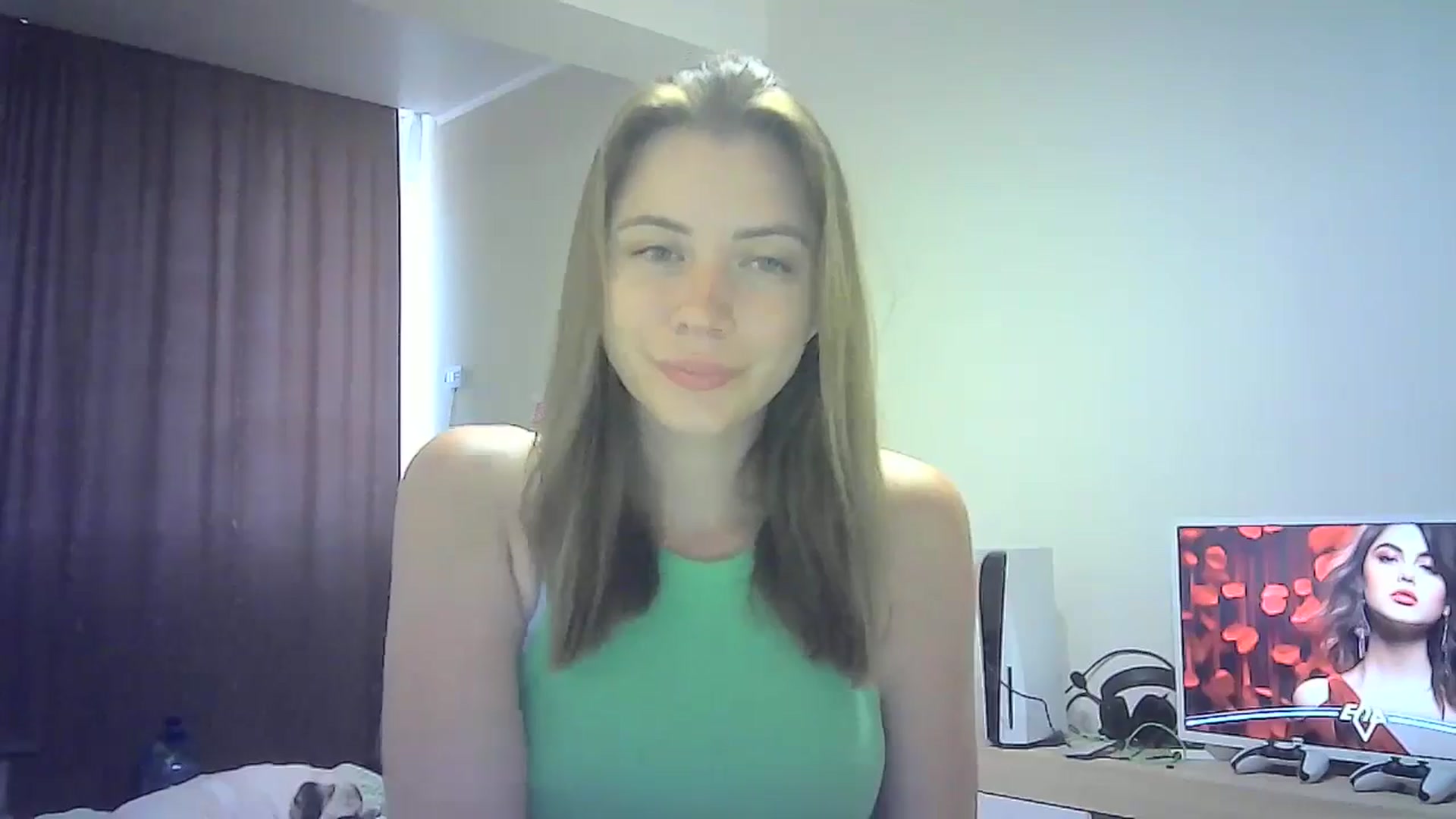 Gallery image thumbnail from Sulfate0's myfreecams stream on, 07/25/2024, 07:40 image 15 of 20