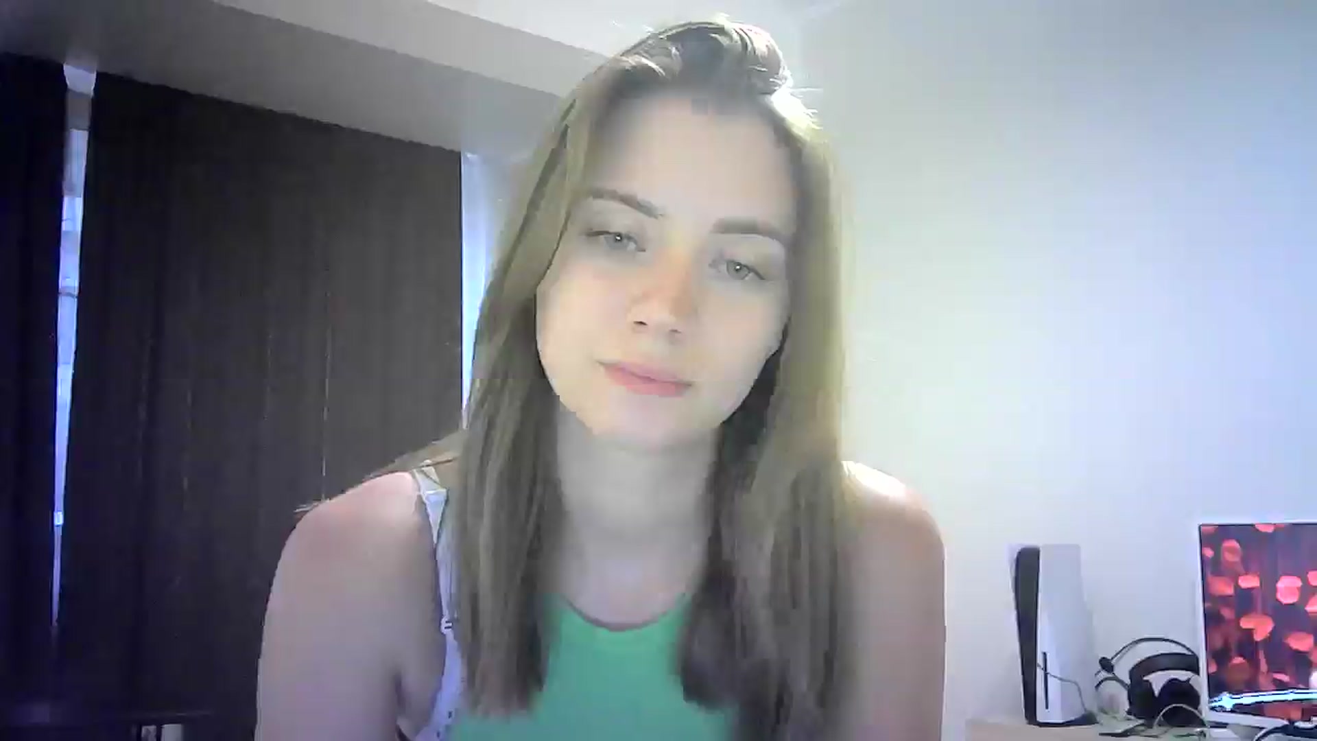 Gallery image thumbnail from Sulfate0's myfreecams stream on, 07/25/2024, 12:26 image 8 of 20
