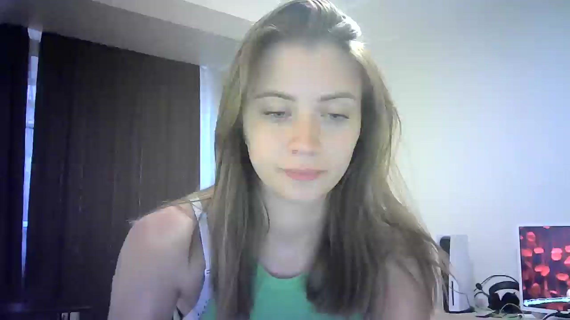 Gallery image thumbnail from Sulfate0's myfreecams stream on, 07/25/2024, 12:26 image 7 of 20
