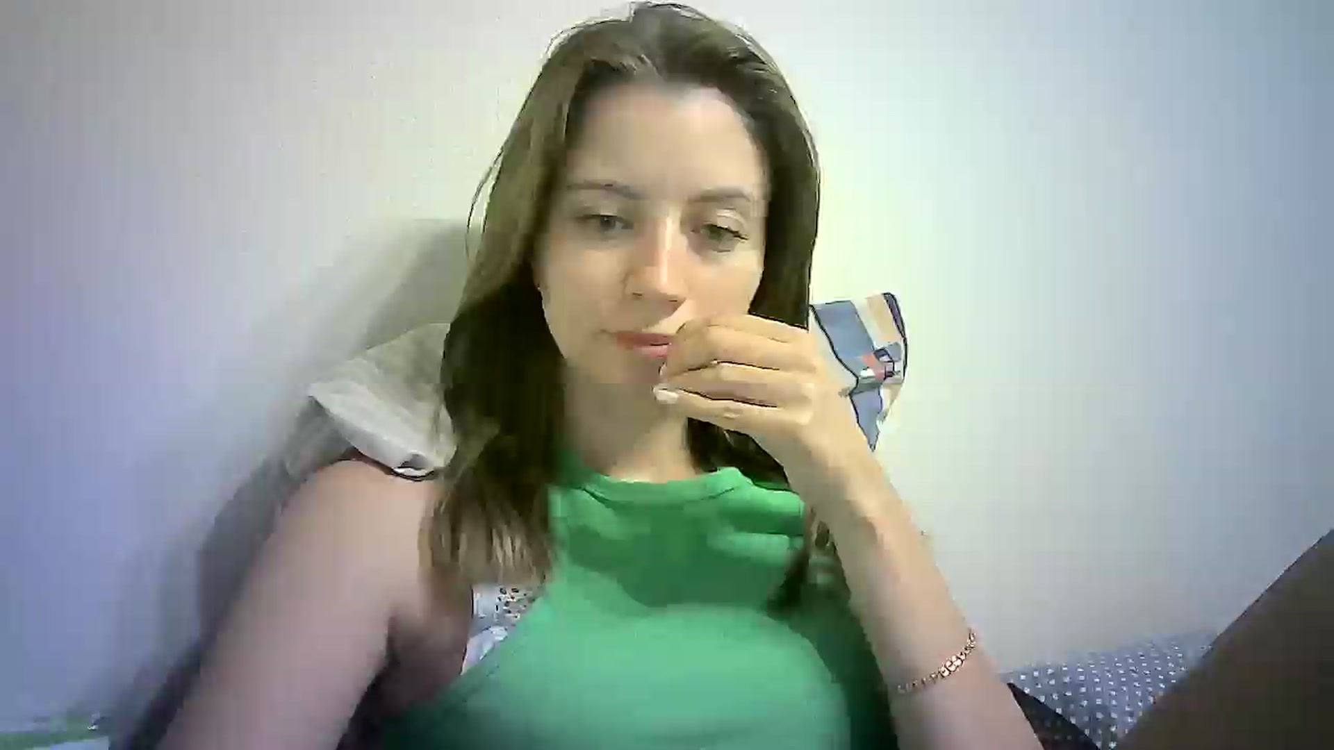 Gallery image thumbnail from Sulfate0's myfreecams stream on, 07/26/2024, 09:04 image 14 of 20