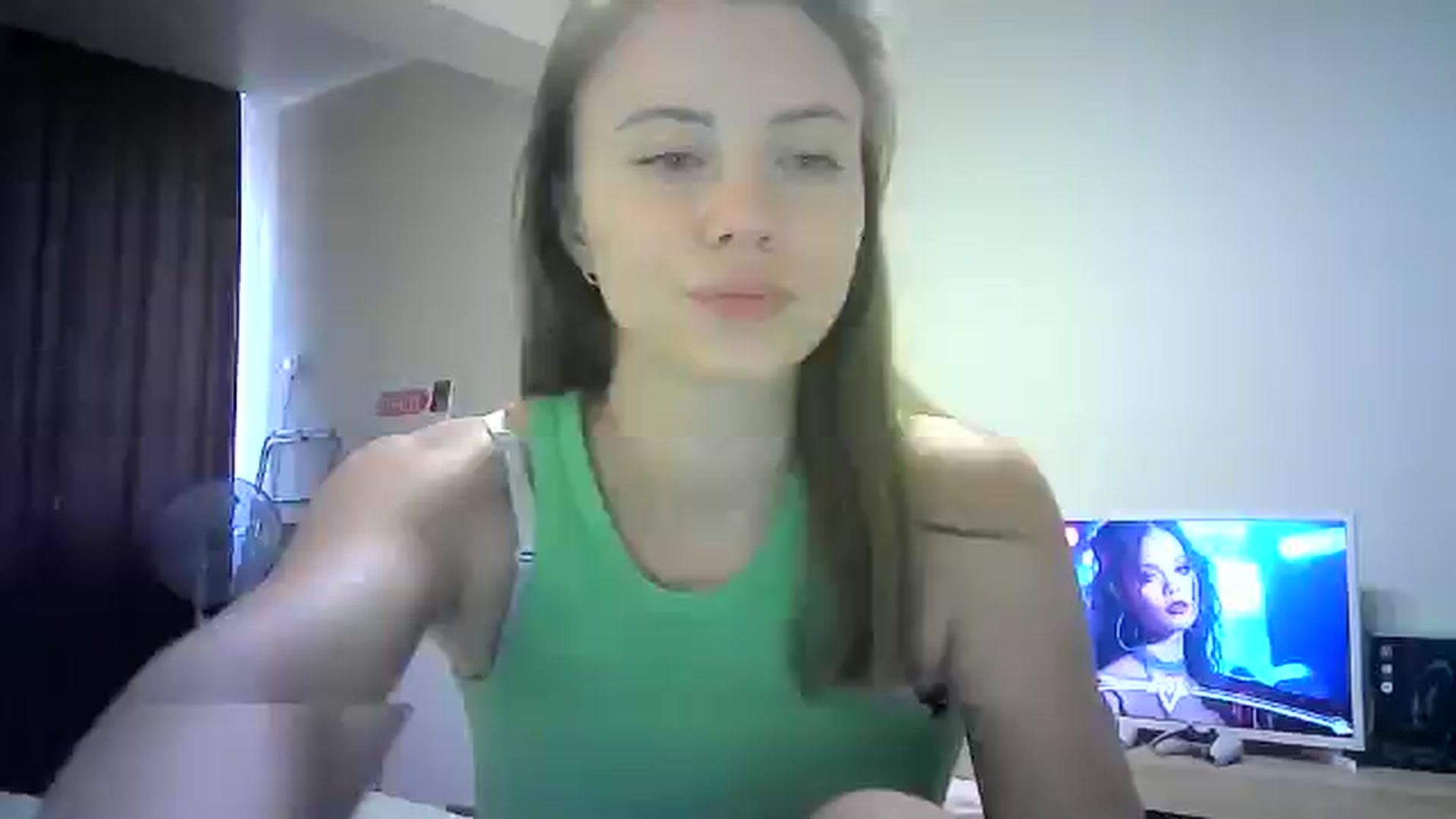 Gallery image thumbnail from Sulfate0's myfreecams stream on, 07/26/2024, 10:50 image 18 of 20