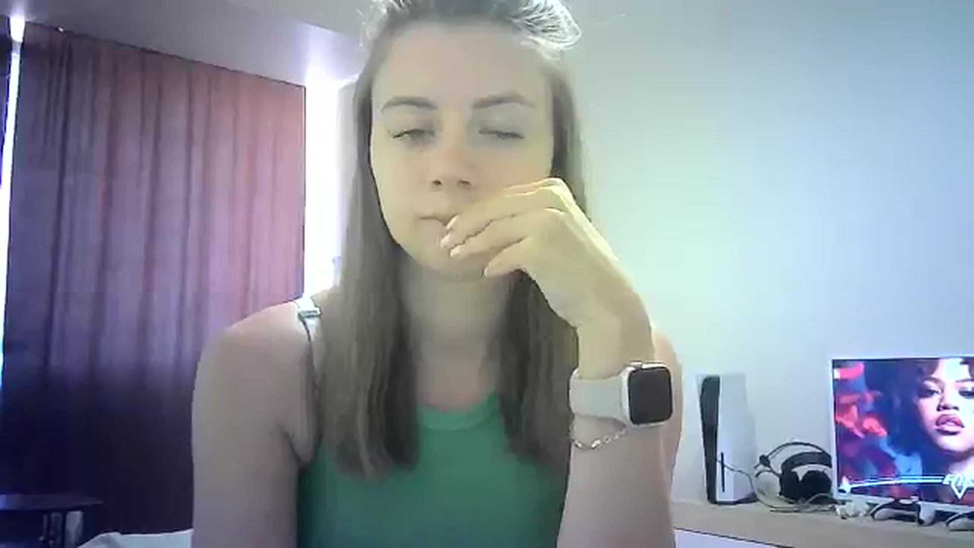 Gallery image thumbnail from Sulfate0's myfreecams stream on, 07/27/2024, 07:56 image 18 of 20