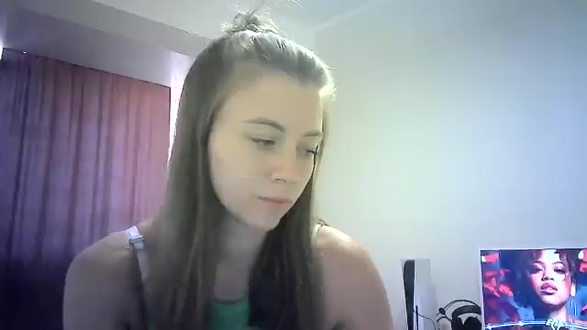 Gallery image thumbnail from Sulfate0's myfreecams stream on, 07/27/2024, 07:56 image 14 of 20