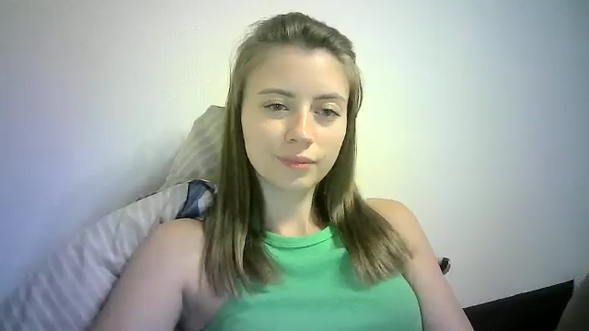 Gallery image thumbnail from Sulfate0's myfreecams stream on, 07/27/2024, 09:45 image 13 of 20
