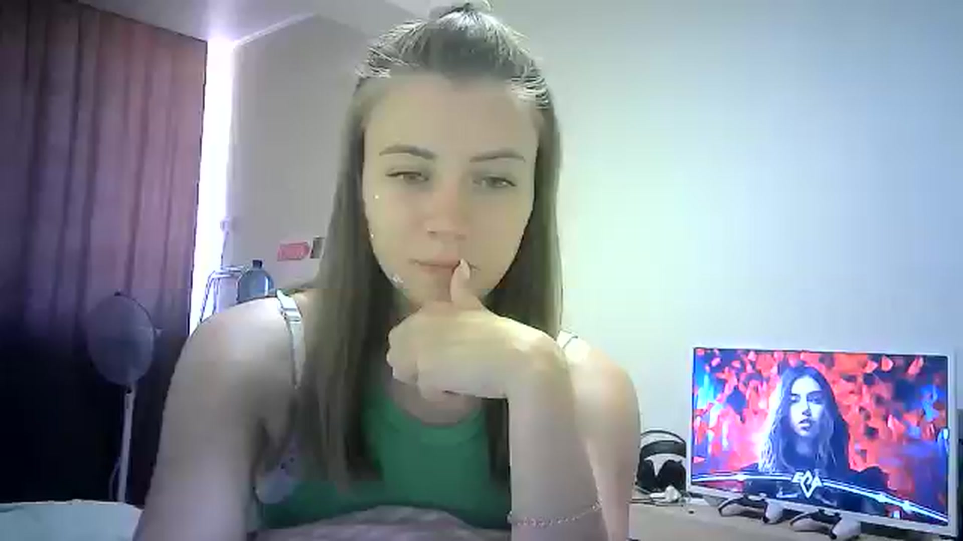 Gallery image thumbnail from Sulfate0's myfreecams stream on, 07/28/2024, 08:41 image 6 of 20