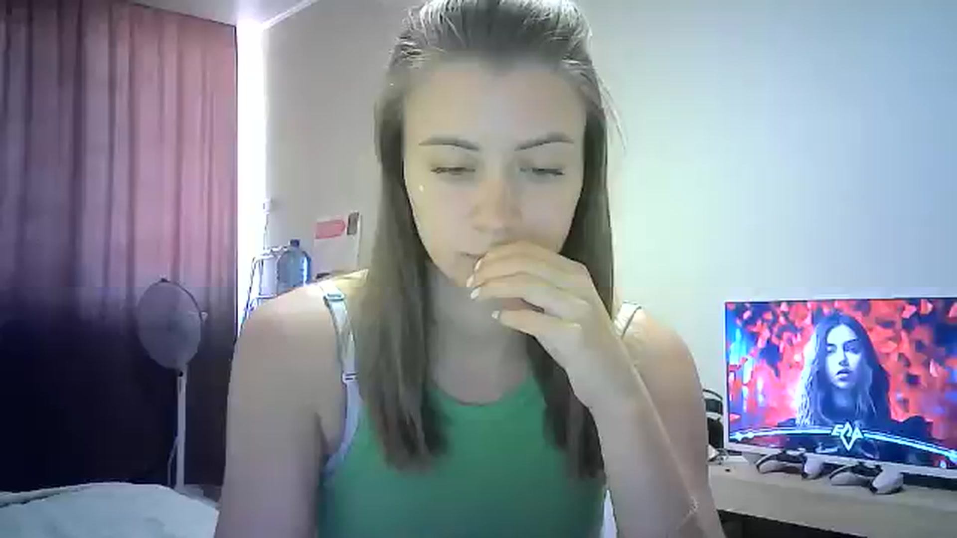 Gallery image thumbnail from Sulfate0's myfreecams stream on, 07/28/2024, 10:16 image 5 of 20