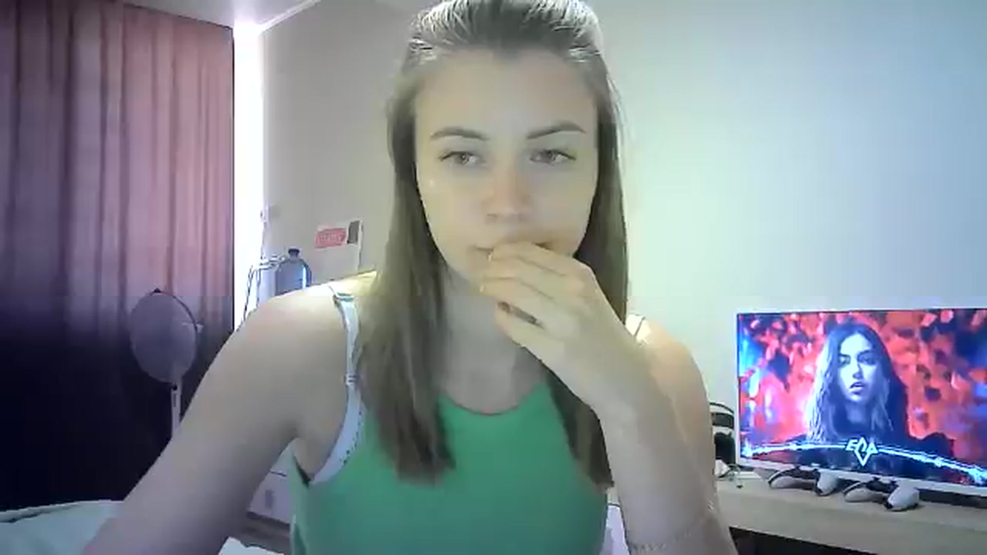 Gallery image thumbnail from Sulfate0's myfreecams stream on, 07/28/2024, 10:16 image 7 of 20