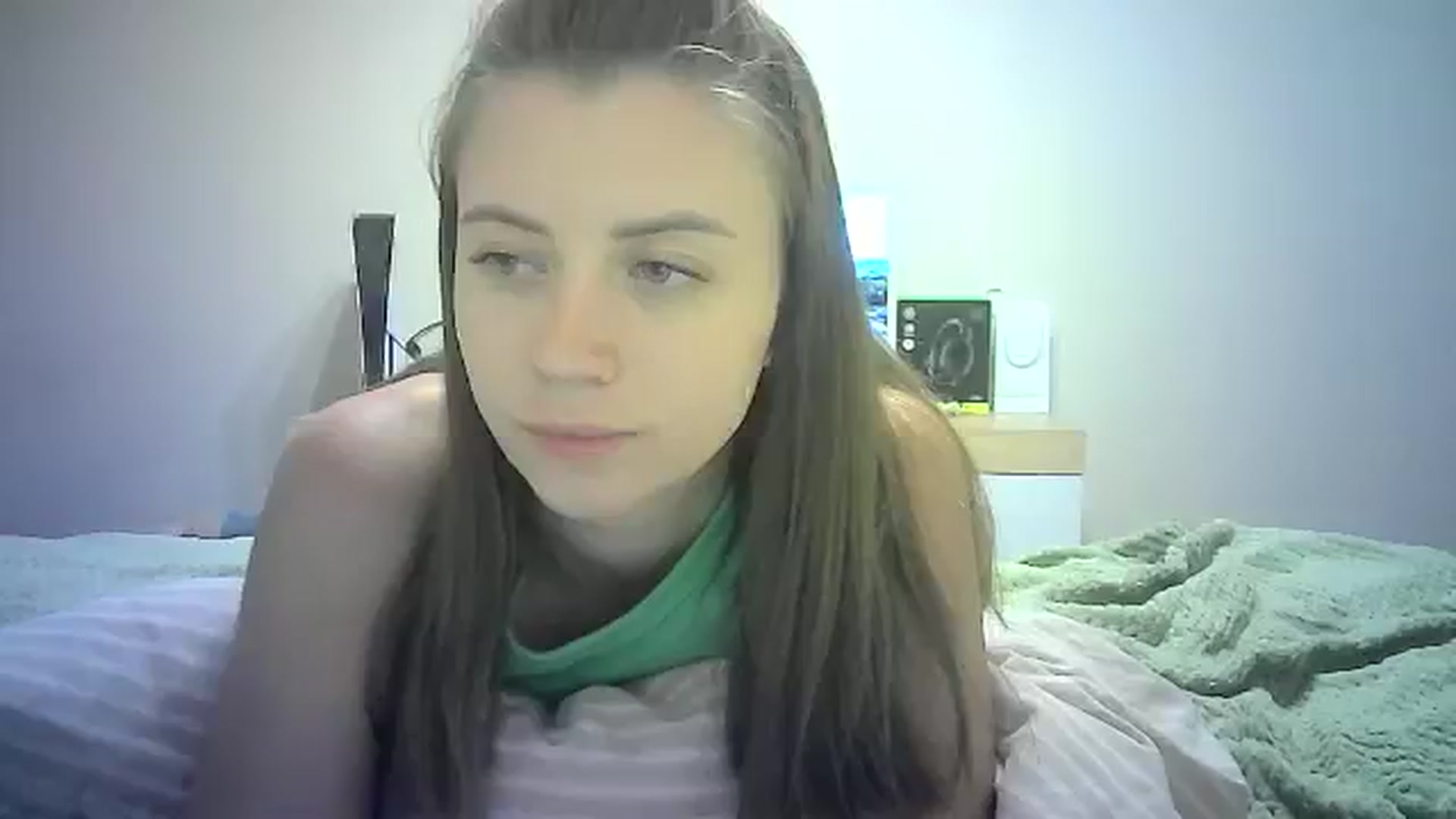 Gallery image thumbnail from Sulfate0's myfreecams stream on, 07/28/2024, 12:16 image 16 of 20