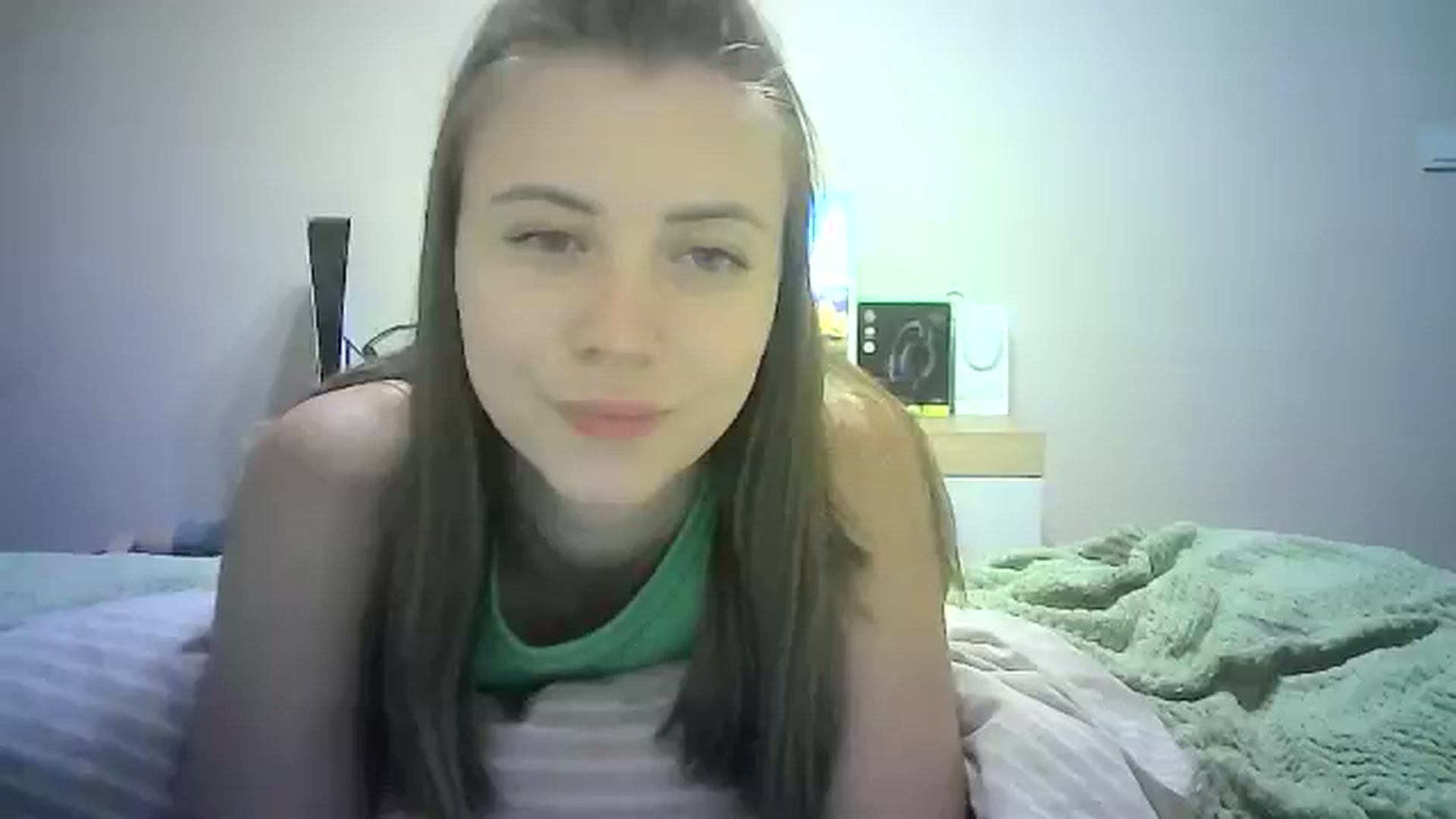 Gallery image thumbnail from Sulfate0's myfreecams stream on, 07/28/2024, 12:16 image 8 of 20