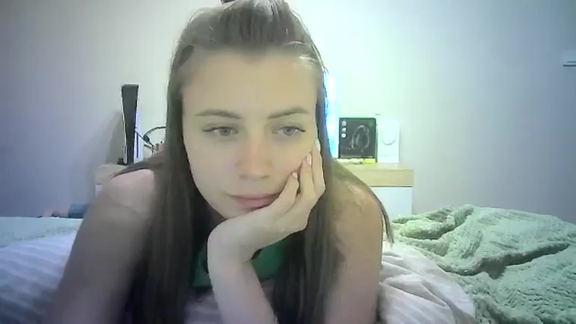 Gallery image thumbnail from Sulfate0's myfreecams stream on, 07/28/2024, 12:16 image 9 of 20