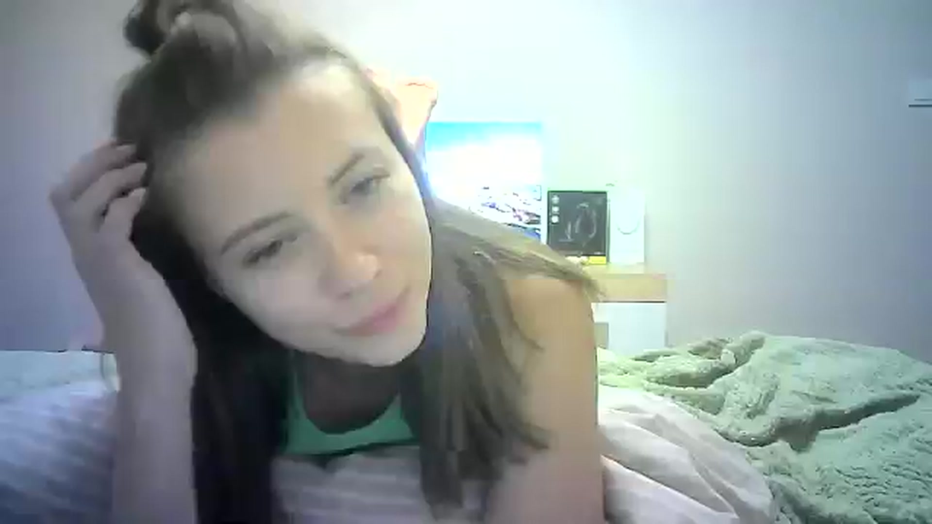 Gallery image thumbnail from Sulfate0's myfreecams stream on, 07/28/2024, 12:16 image 4 of 20