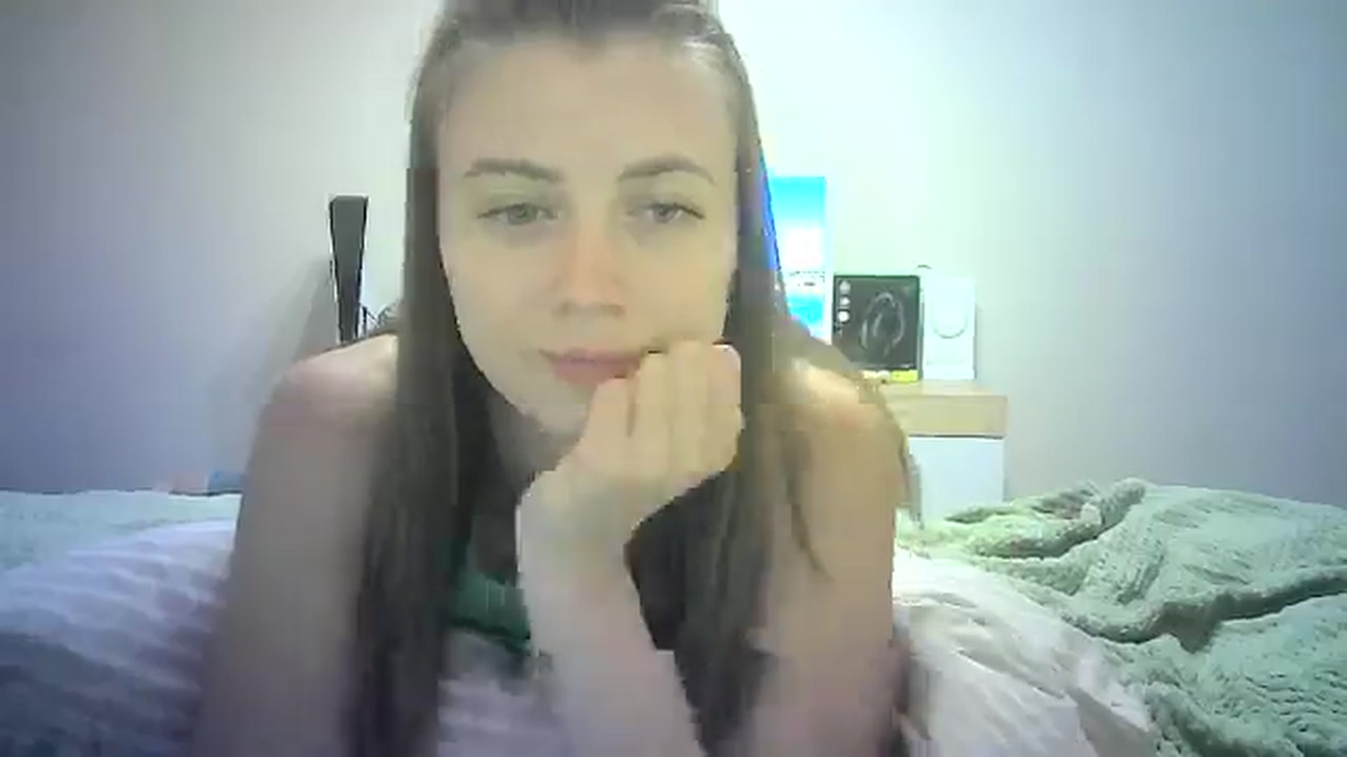 Gallery image thumbnail from Sulfate0's myfreecams stream on, 07/28/2024, 12:16 image 18 of 20