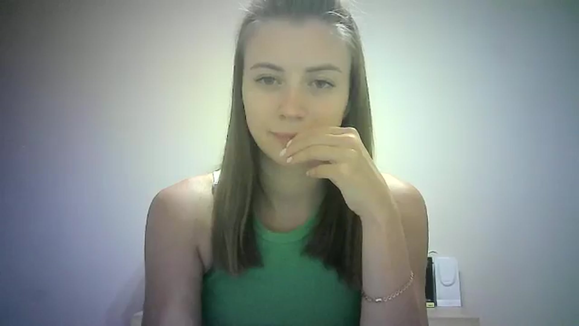 Gallery image thumbnail from Sulfate0's myfreecams stream on, 07/28/2024, 12:30 image 3 of 20