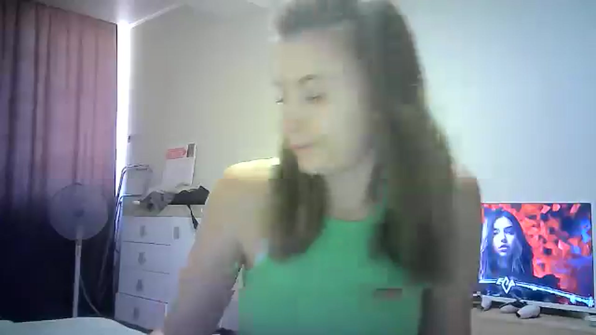 Gallery image thumbnail from Sulfate0's myfreecams stream on, 07/29/2024, 09:33 image 12 of 20