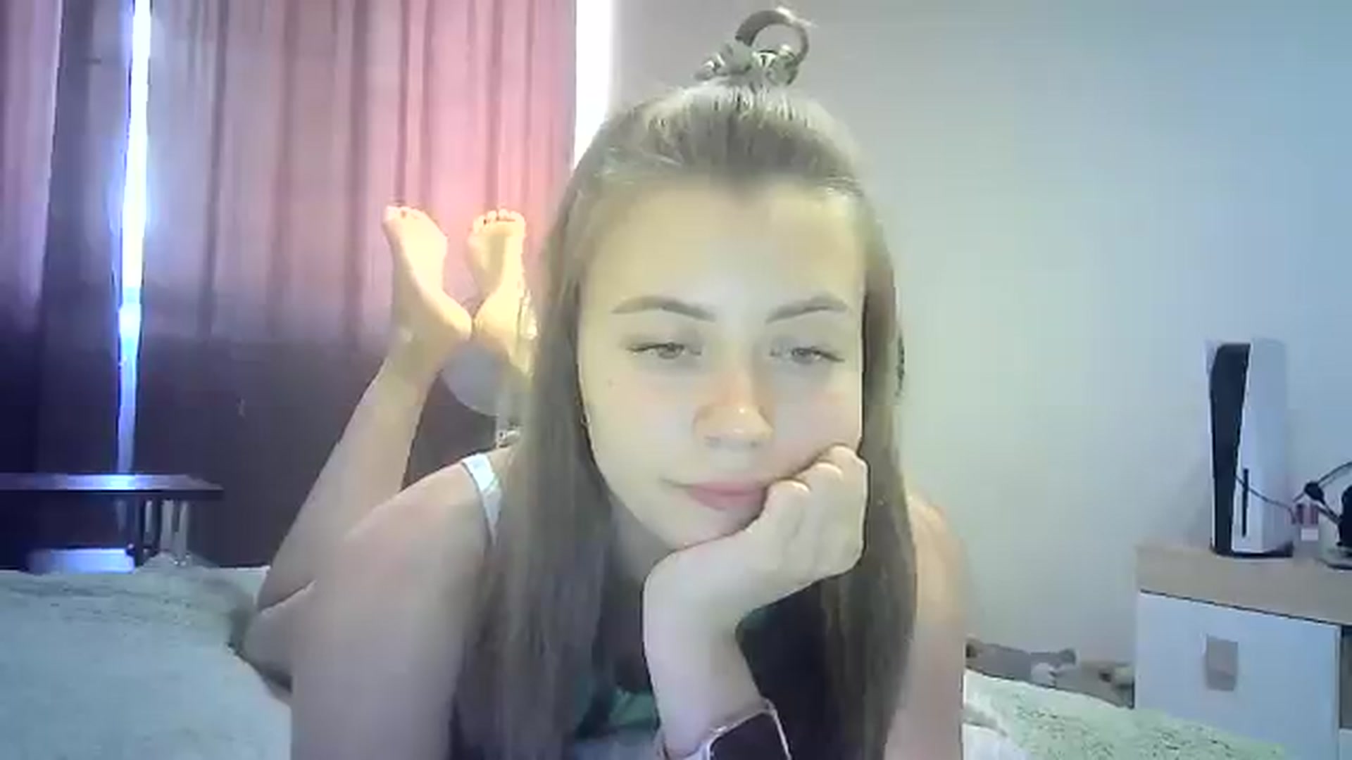 Gallery image thumbnail from Sulfate0's myfreecams stream on, 07/29/2024, 11:07 image 14 of 20