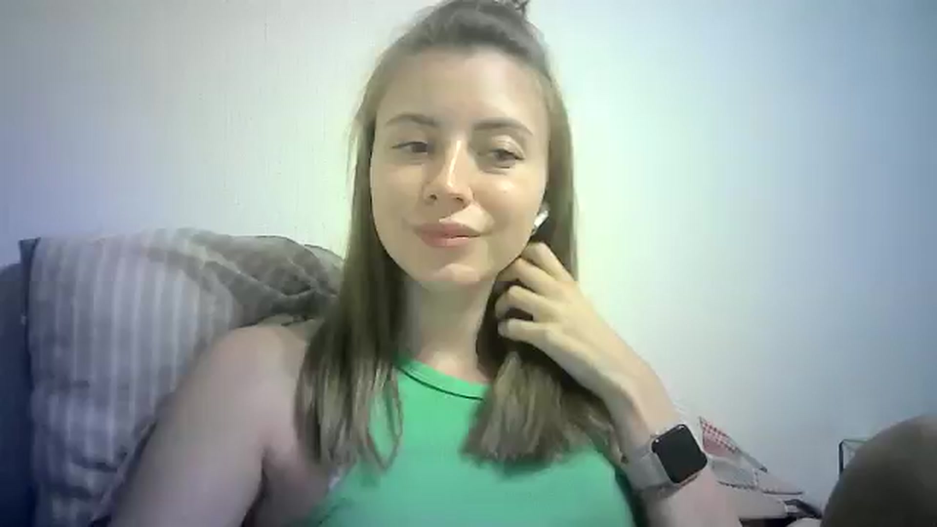 Gallery image thumbnail from Sulfate0's myfreecams stream on, 07/29/2024, 11:35 image 19 of 20