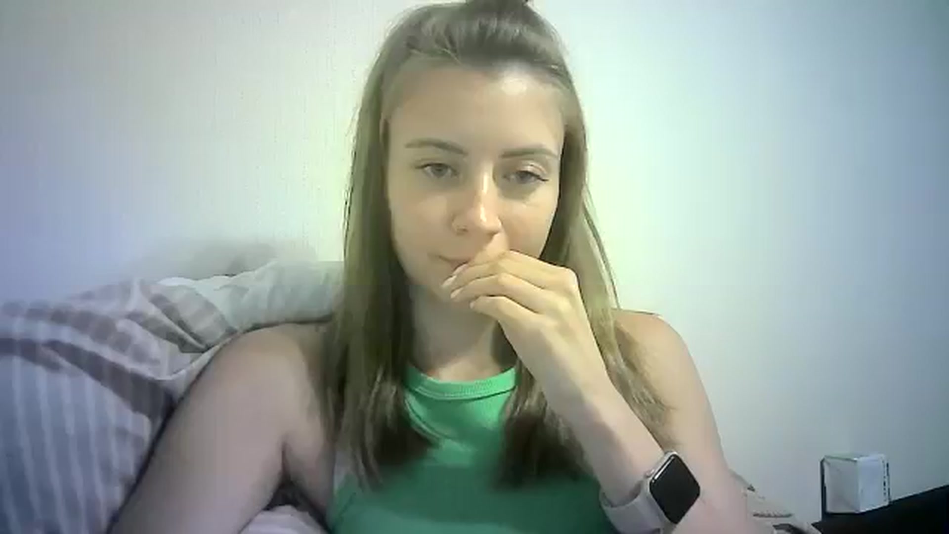 Gallery image thumbnail from Sulfate0's myfreecams stream on, 07/29/2024, 12:19 image 2 of 20