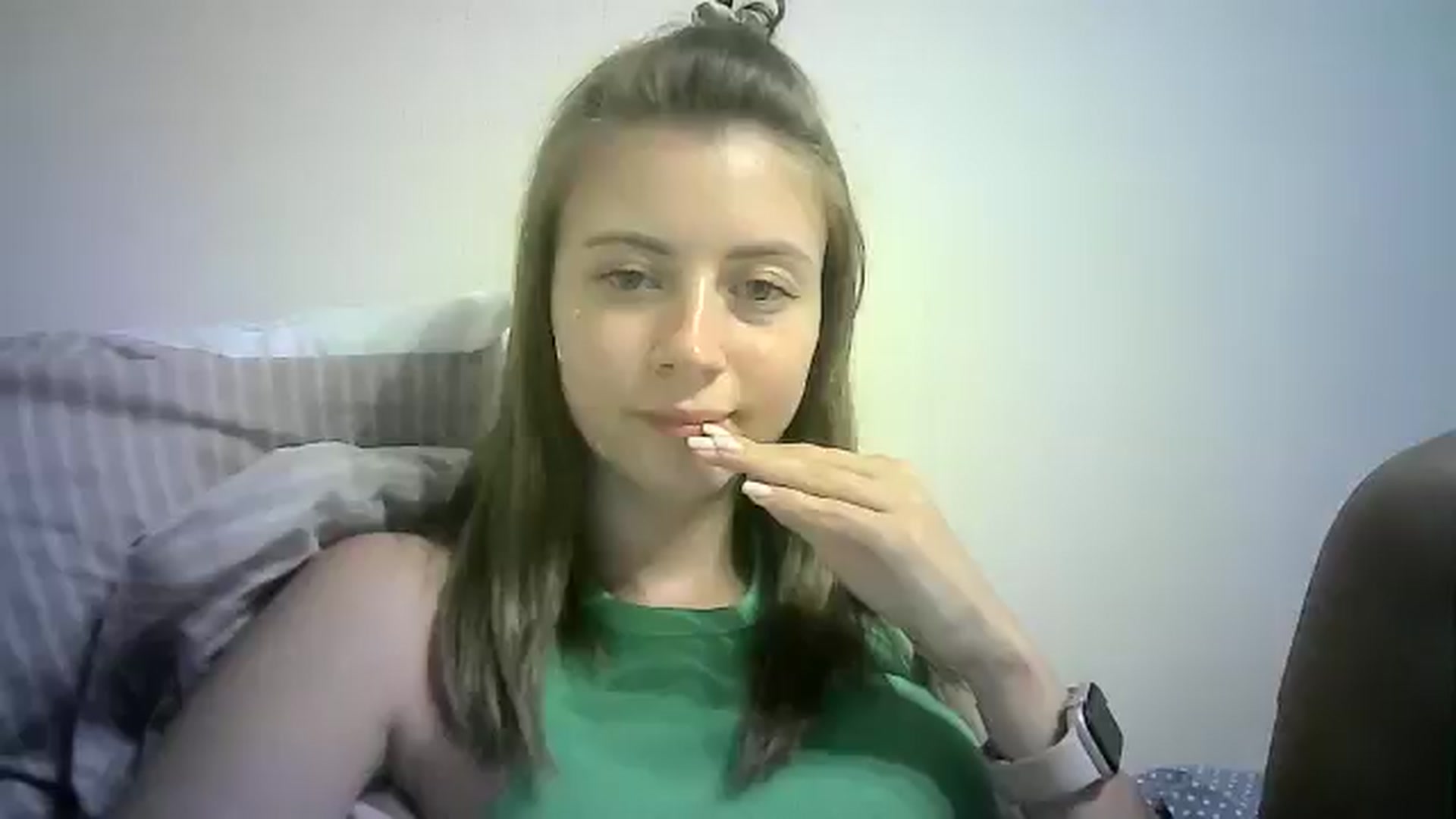 Gallery image thumbnail from Sulfate0's myfreecams stream on, 07/29/2024, 13:38 image 11 of 20