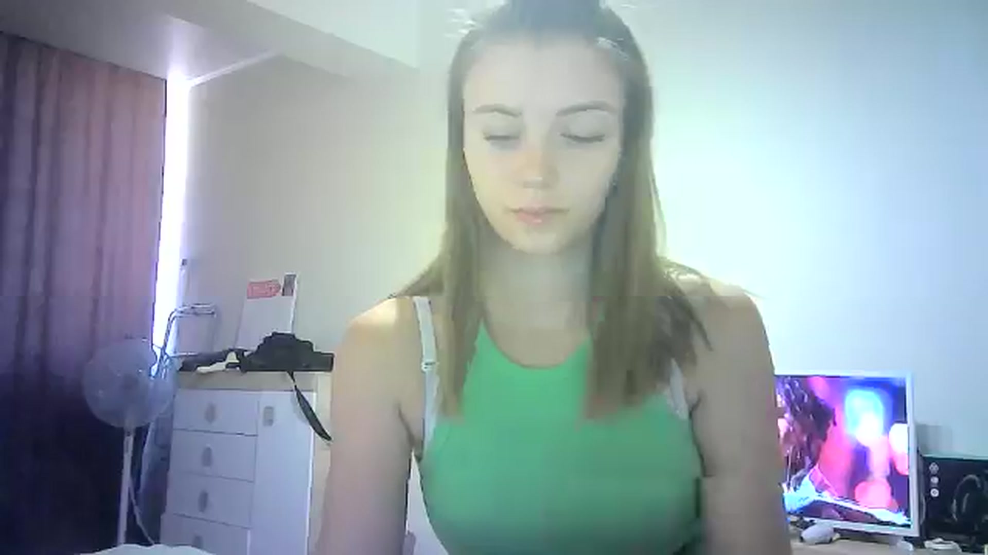Gallery image thumbnail from Sulfate0's myfreecams stream on, 07/30/2024, 08:27 image 9 of 20