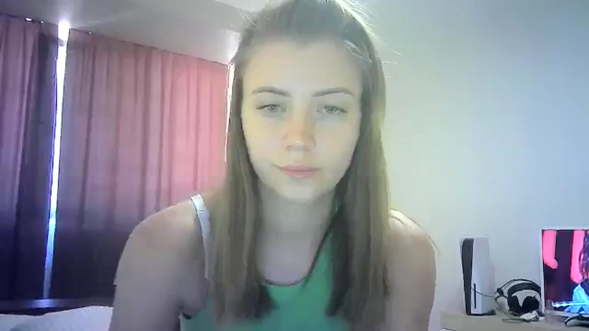 Gallery image thumbnail from Sulfate0's myfreecams stream on, 07/30/2024, 09:33 image 5 of 20
