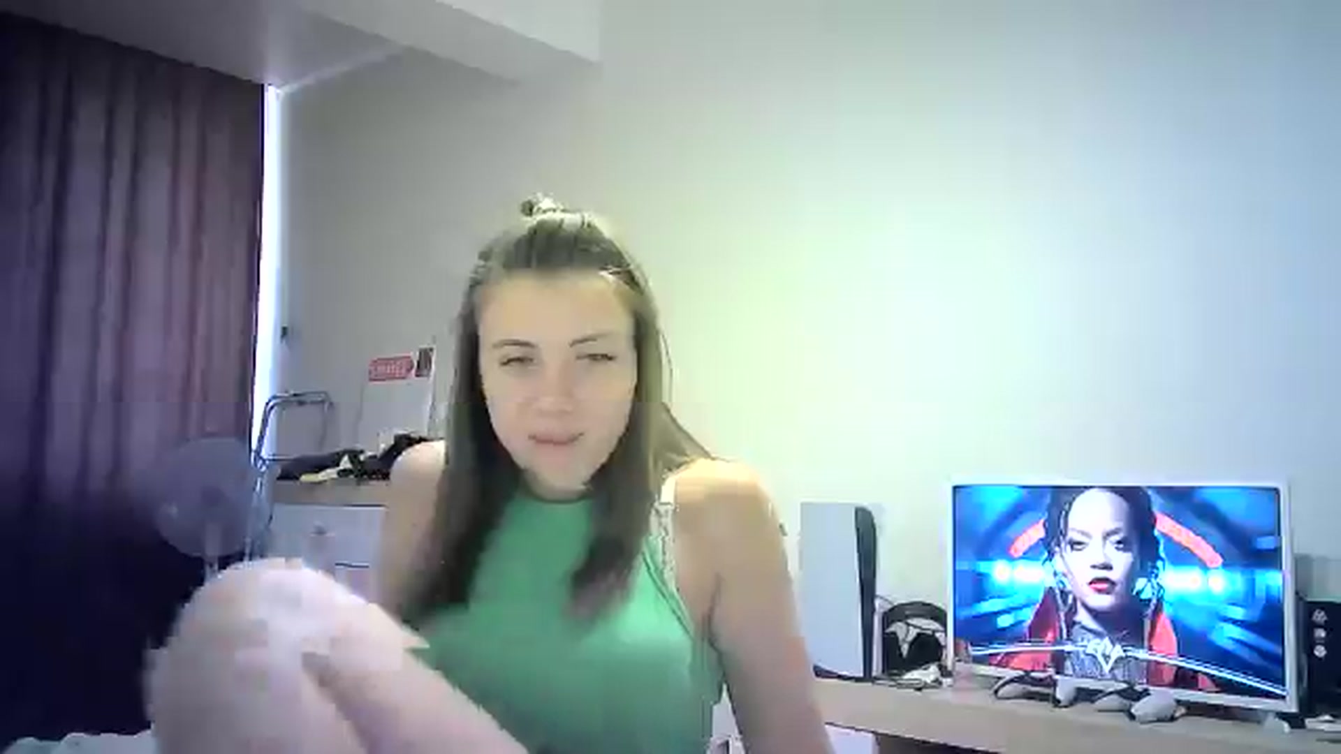 Gallery image thumbnail from Sulfate0's myfreecams stream on, 07/30/2024, 12:41 image 9 of 20