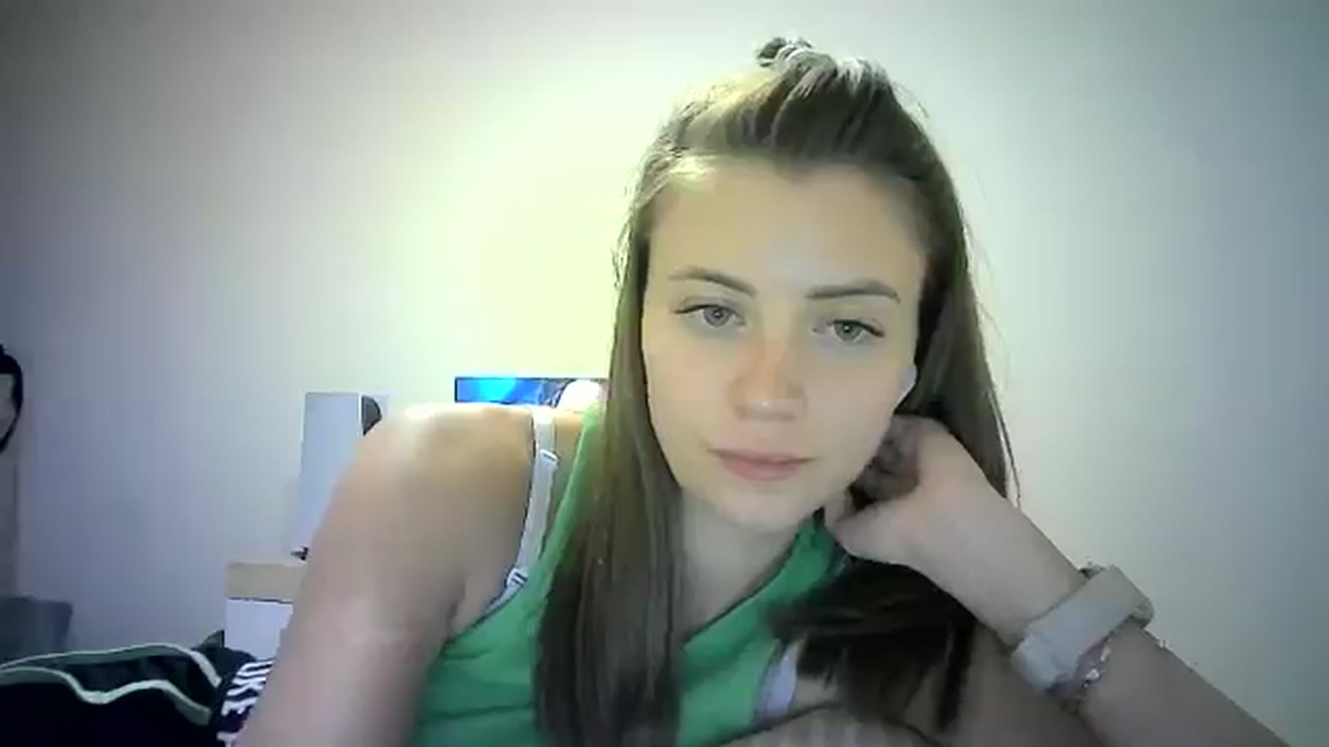 Gallery image thumbnail from Sulfate0's myfreecams stream on, 07/30/2024, 12:41 image 16 of 20