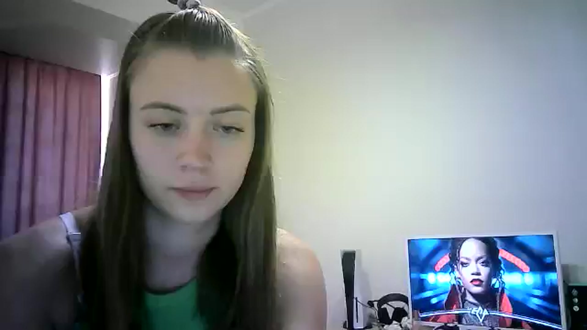 Gallery image thumbnail from Sulfate0's myfreecams stream on, 07/31/2024, 09:59 image 2 of 20