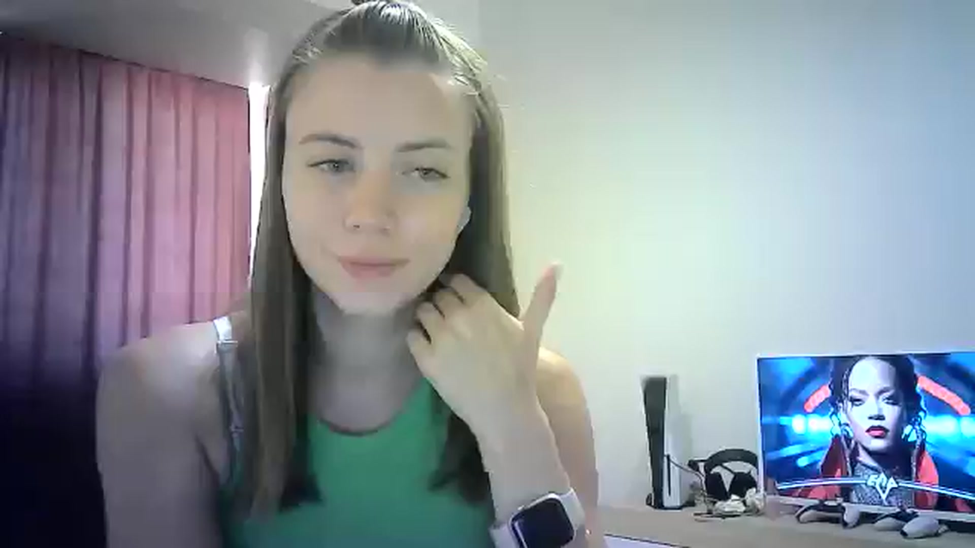 Gallery image thumbnail from Sulfate0's myfreecams stream on, 07/31/2024, 10:23 image 1 of 20
