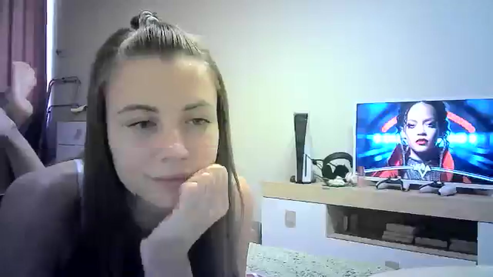 Gallery image thumbnail from Sulfate0's myfreecams stream on, 07/31/2024, 11:37 image 19 of 20
