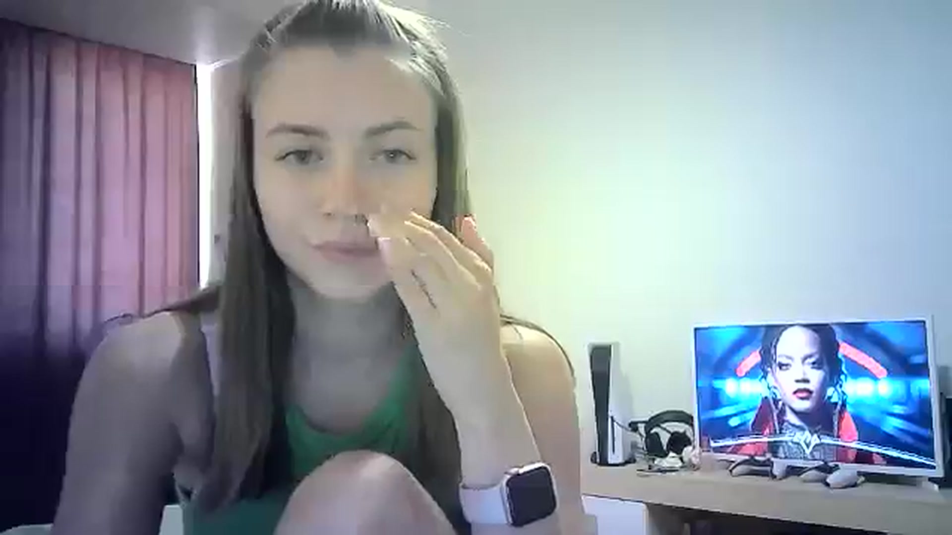 Gallery image thumbnail from Sulfate0's myfreecams stream on, 07/31/2024, 11:37 image 11 of 20