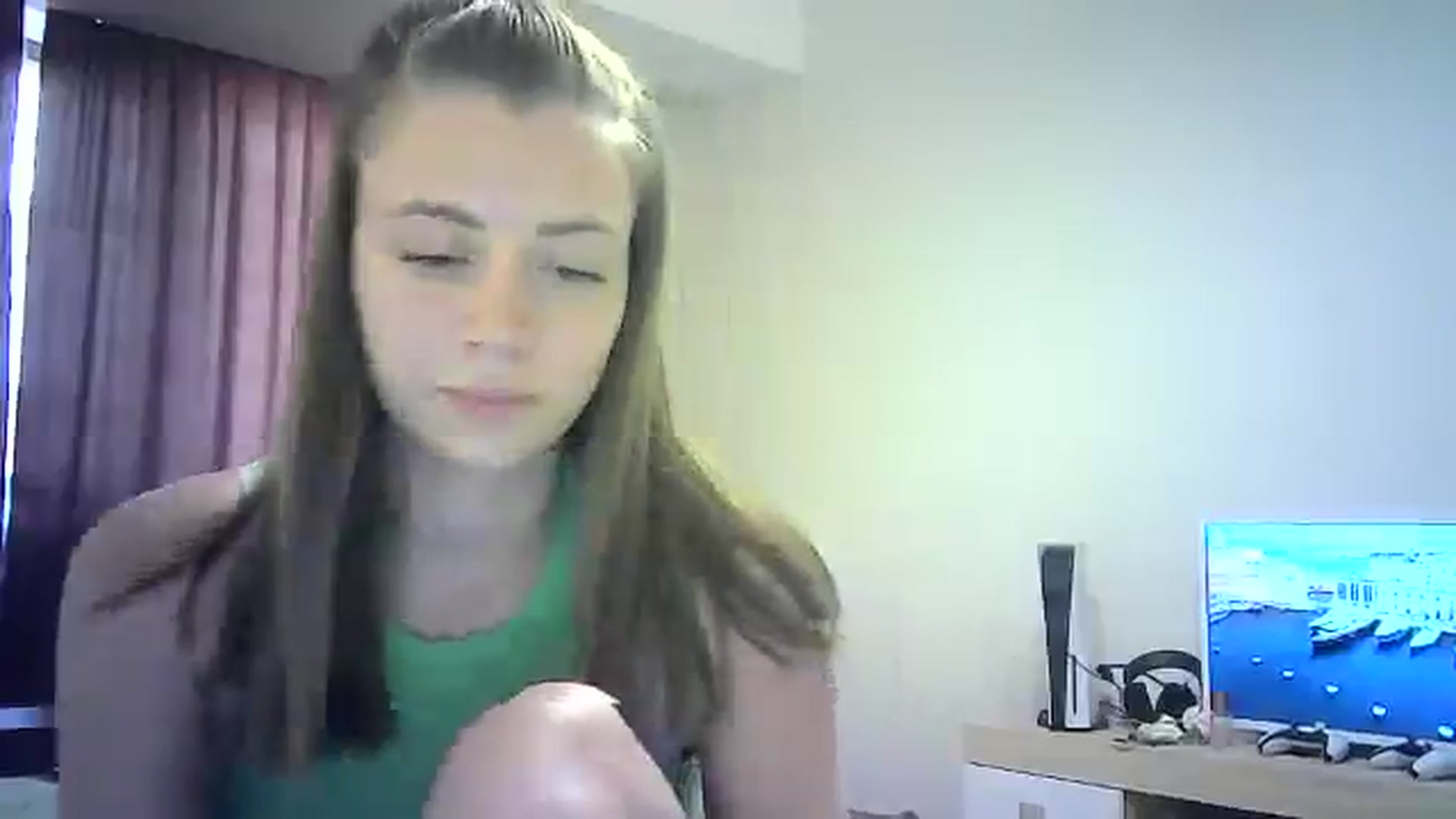 Gallery image thumbnail from Sulfate0's myfreecams stream on, 07/31/2024, 13:26 image 19 of 20