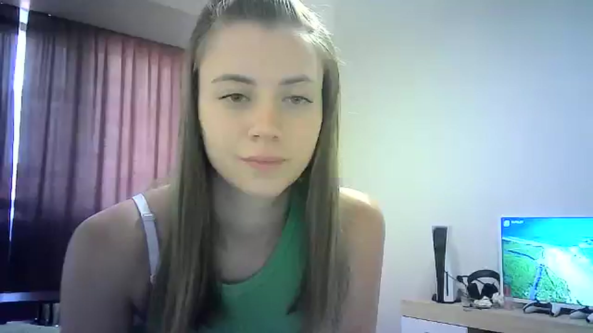 Gallery image thumbnail from Sulfate0's myfreecams stream on, 07/31/2024, 13:26 image 5 of 20