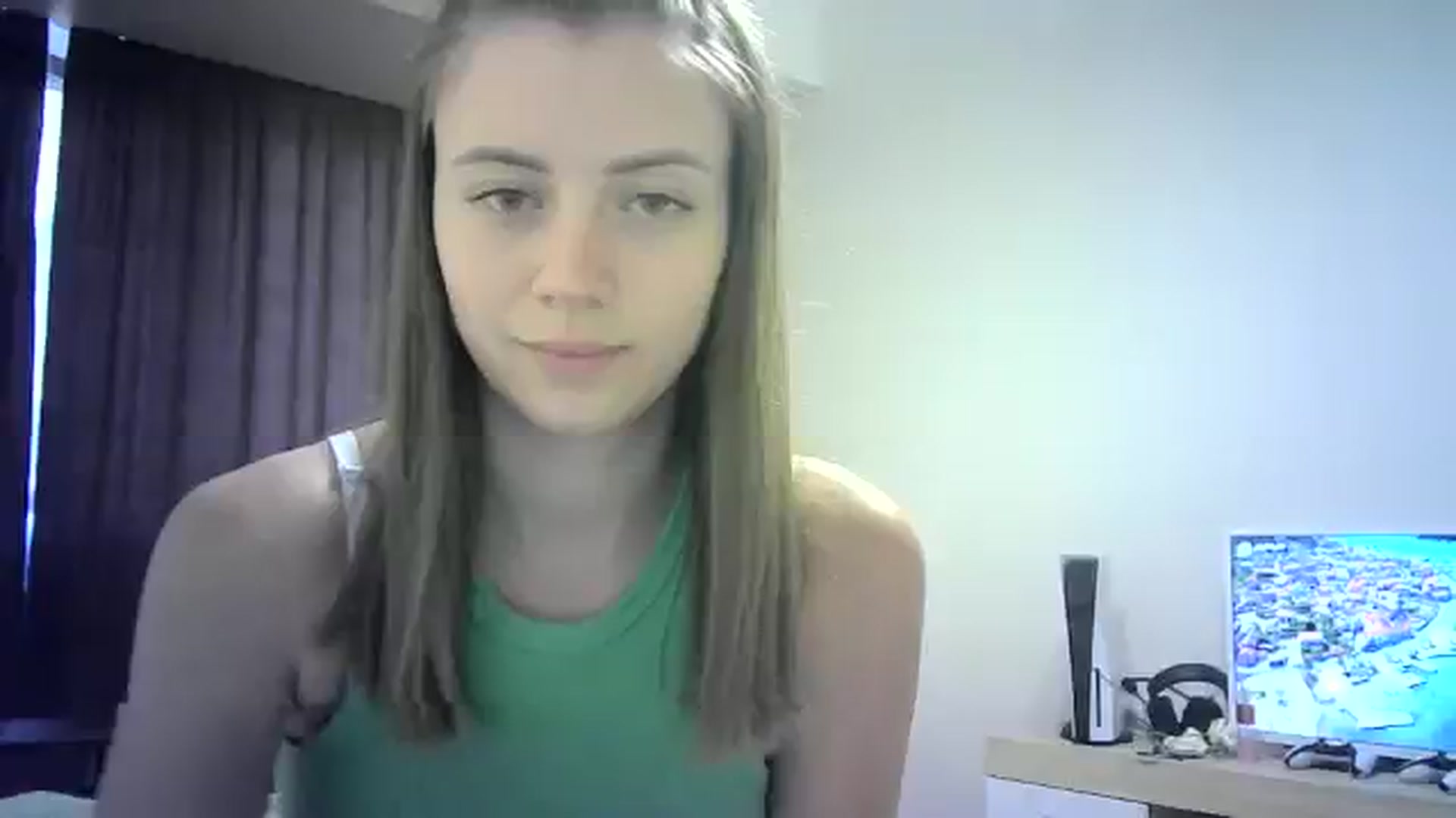 Gallery image thumbnail from Sulfate0's myfreecams stream on, 07/31/2024, 13:26 image 10 of 20