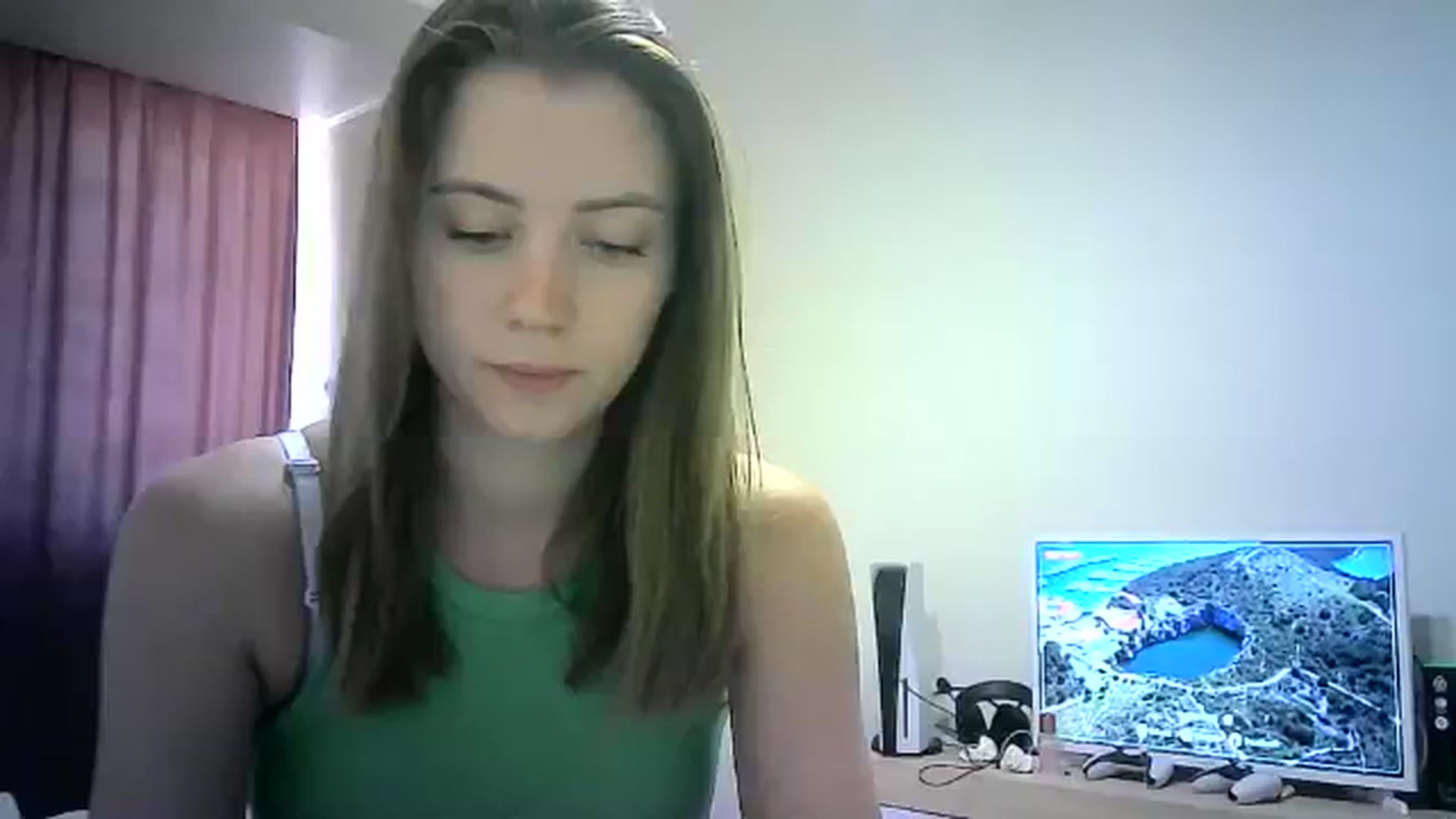 Gallery image thumbnail from Sulfate0's myfreecams stream on, 08/01/2024, 10:29 image 10 of 20