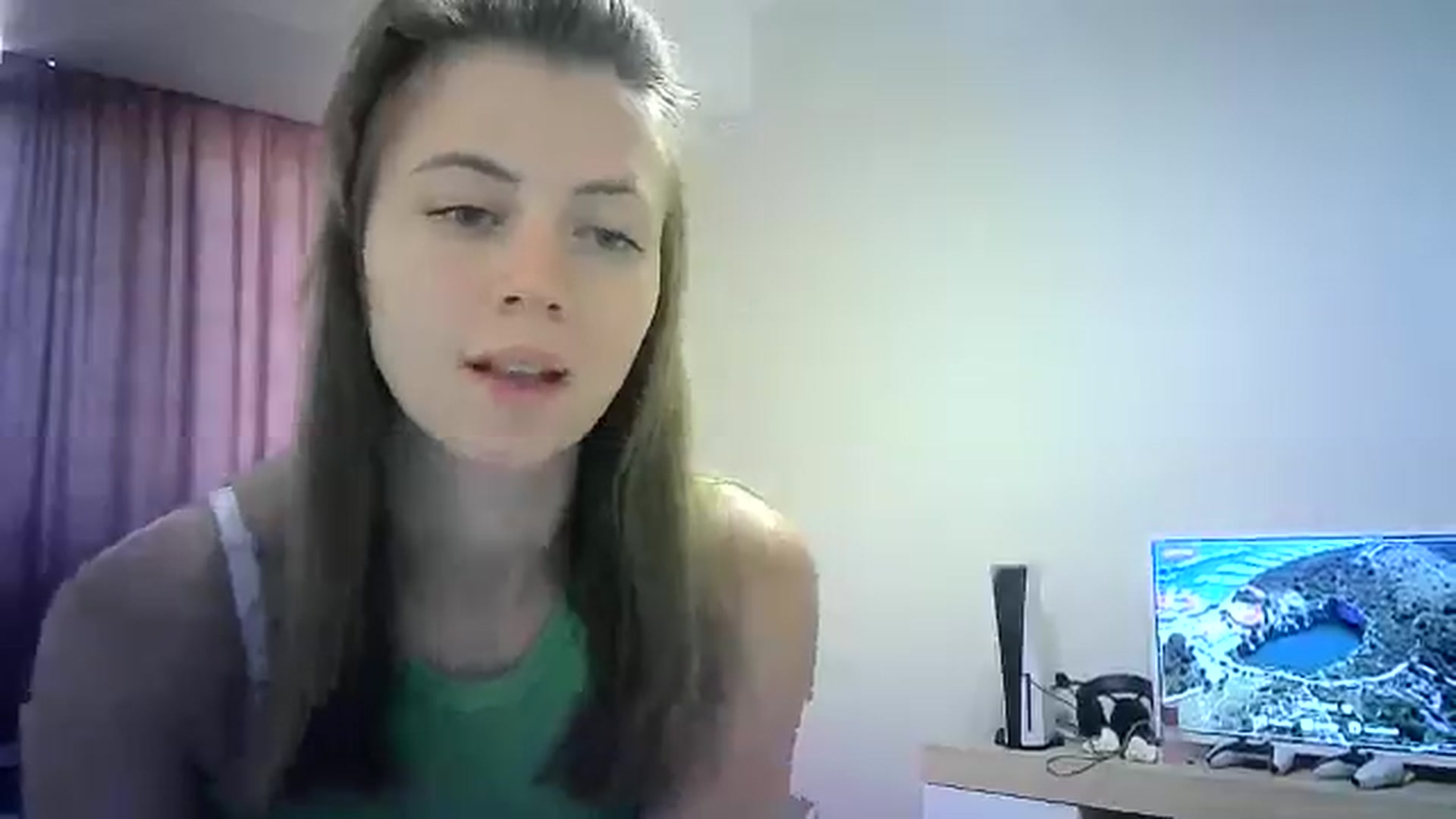 Gallery image thumbnail from Sulfate0's myfreecams stream on, 08/01/2024, 11:36 image 11 of 20