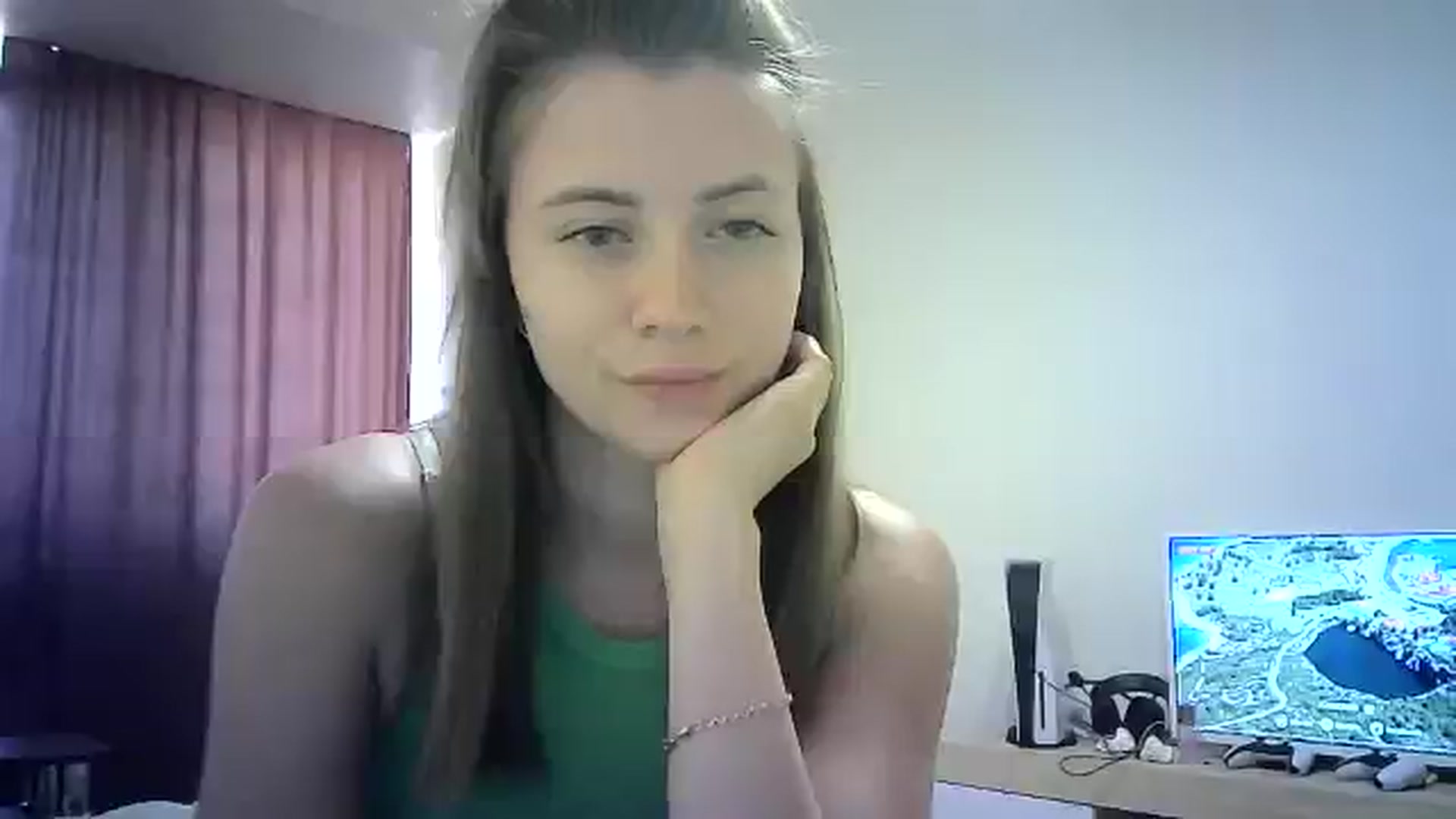 Gallery image thumbnail from Sulfate0's myfreecams stream on, 08/01/2024, 11:36 image 20 of 20