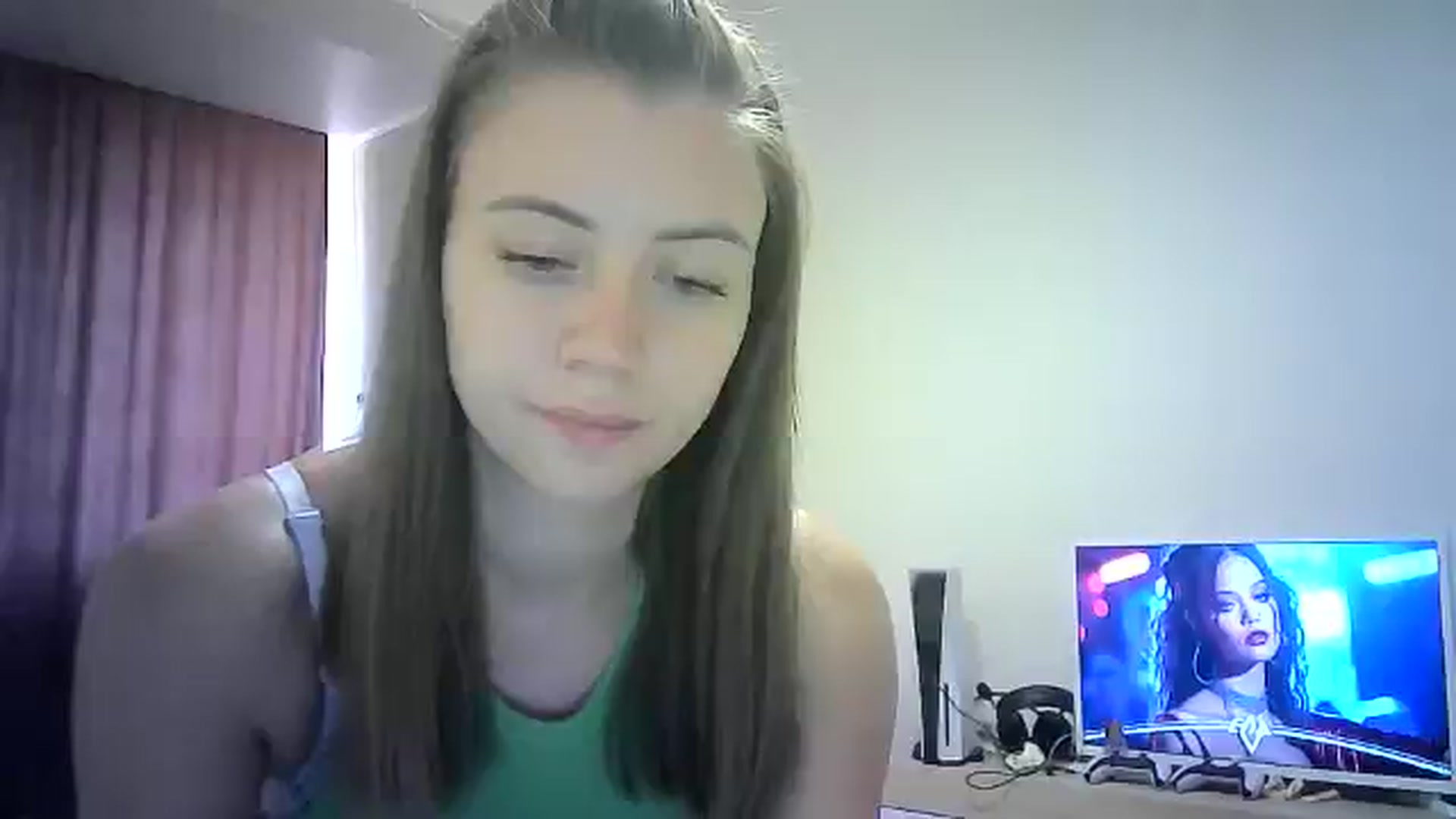 Gallery image thumbnail from Sulfate0's myfreecams stream on, 08/02/2024, 07:24 image 13 of 20