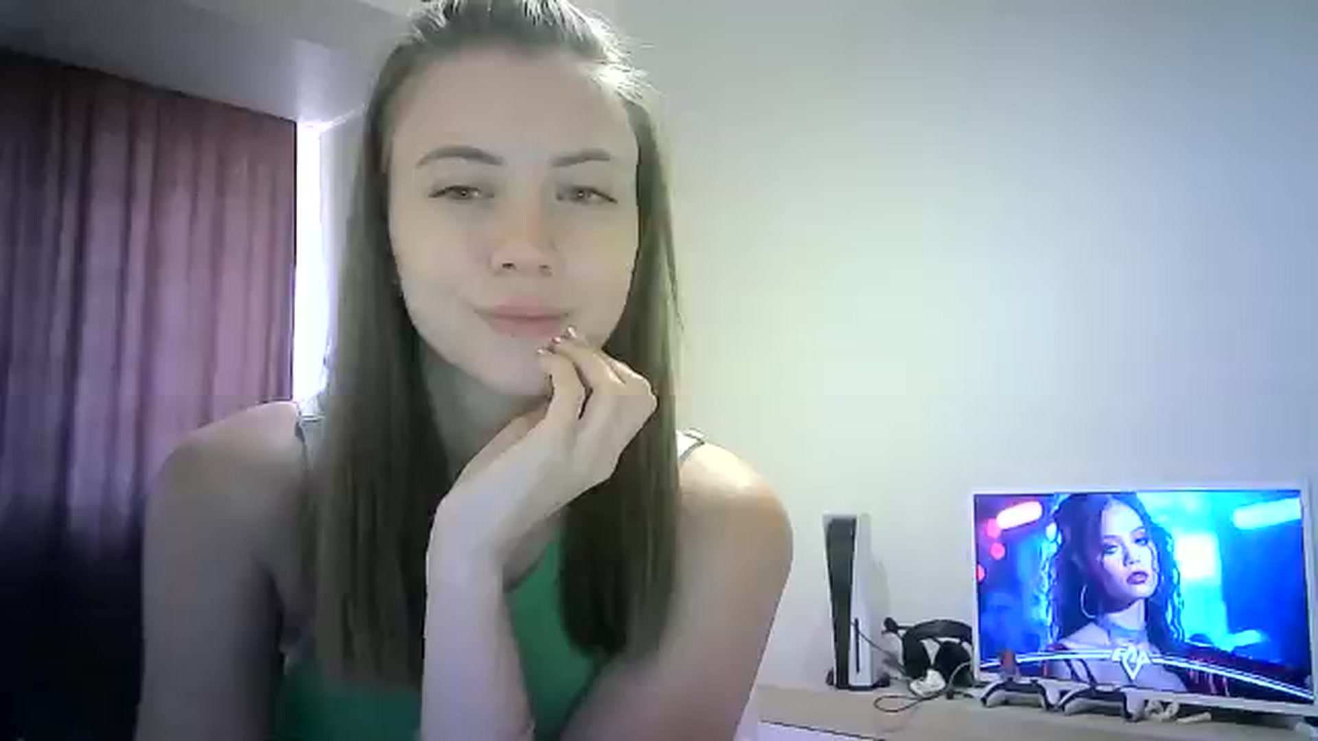 Gallery image thumbnail from Sulfate0's myfreecams stream on, 08/02/2024, 07:24 image 1 of 20