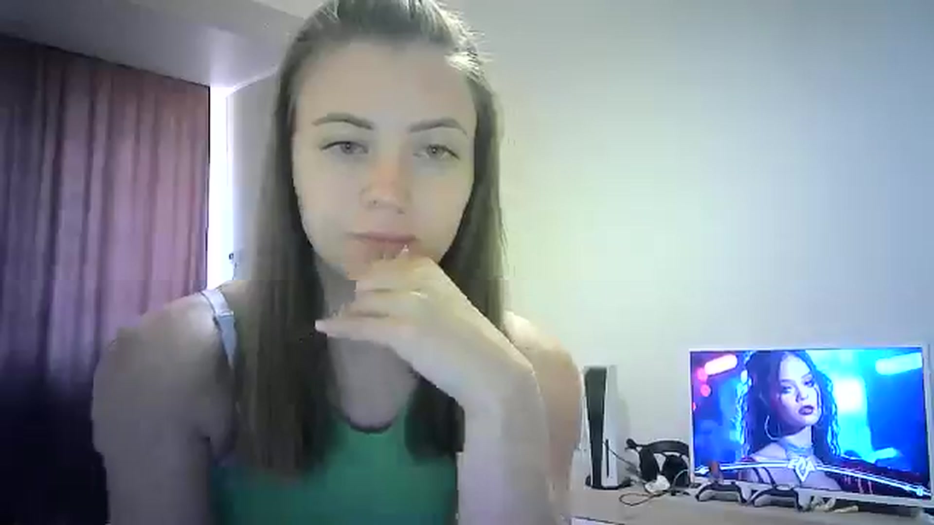 Gallery image thumbnail from Sulfate0's myfreecams stream on, 08/02/2024, 07:24 image 11 of 20