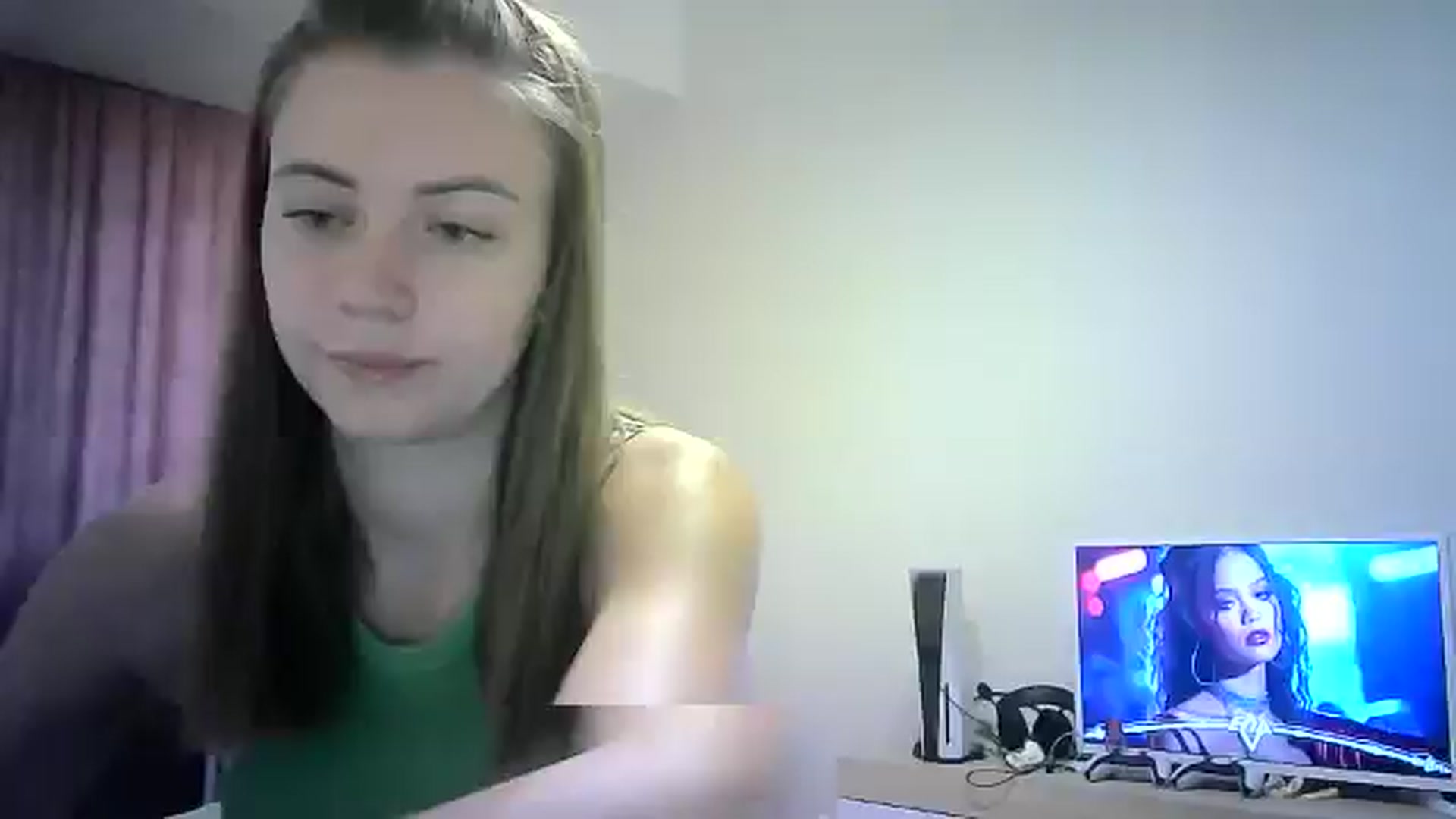 Gallery image thumbnail from Sulfate0's myfreecams stream on, 08/02/2024, 07:24 image 5 of 20