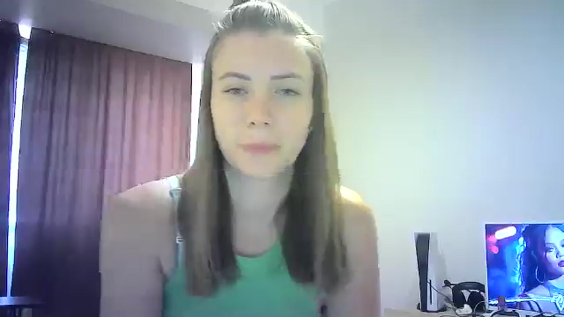 Gallery image thumbnail from Sulfate0's myfreecams stream on, 08/02/2024, 08:55 image 8 of 20