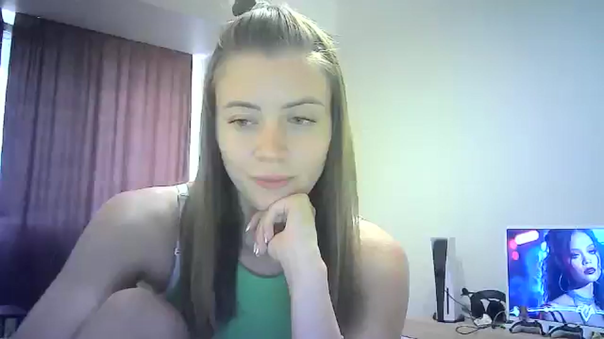Gallery image thumbnail from Sulfate0's myfreecams stream on, 08/02/2024, 08:55 image 6 of 20
