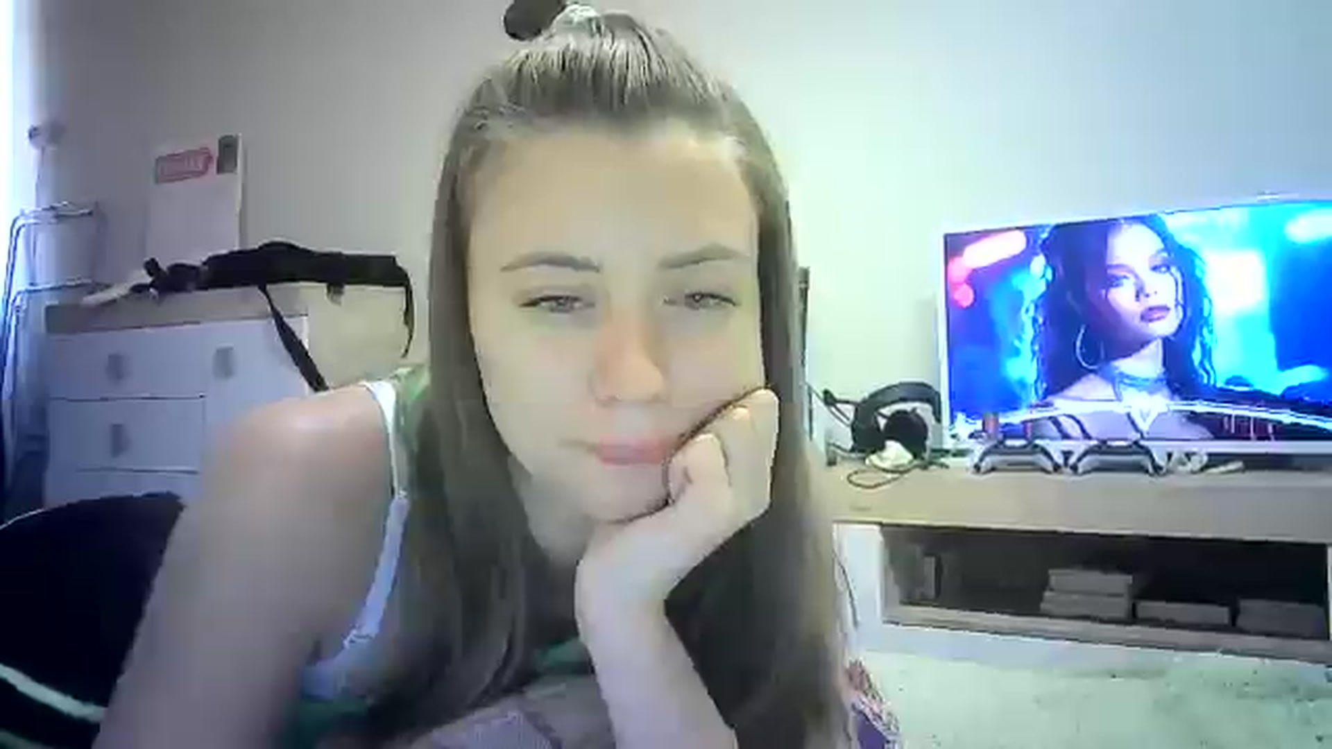 Gallery image thumbnail from Sulfate0's myfreecams stream on, 08/02/2024, 09:19 image 20 of 20