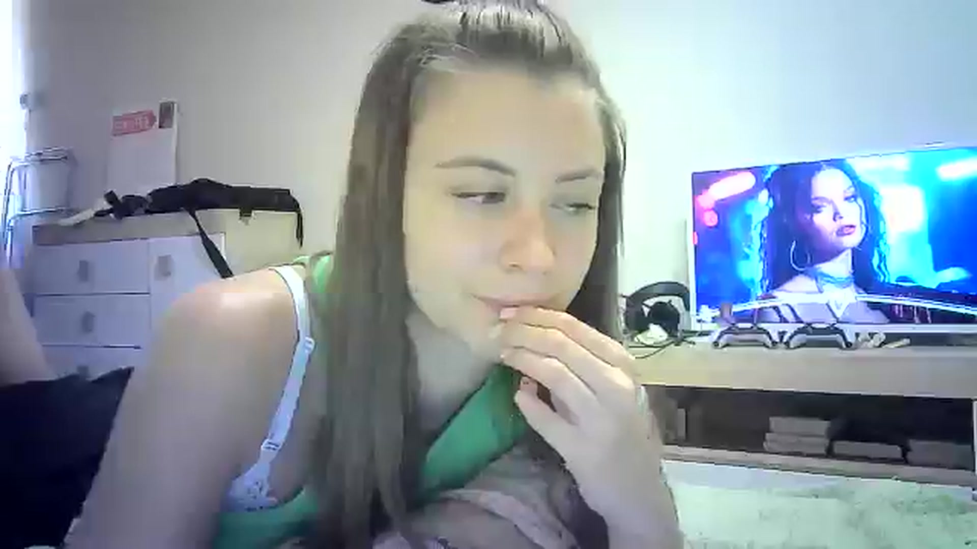 Gallery image thumbnail from Sulfate0's myfreecams stream on, 08/02/2024, 09:19 image 11 of 20