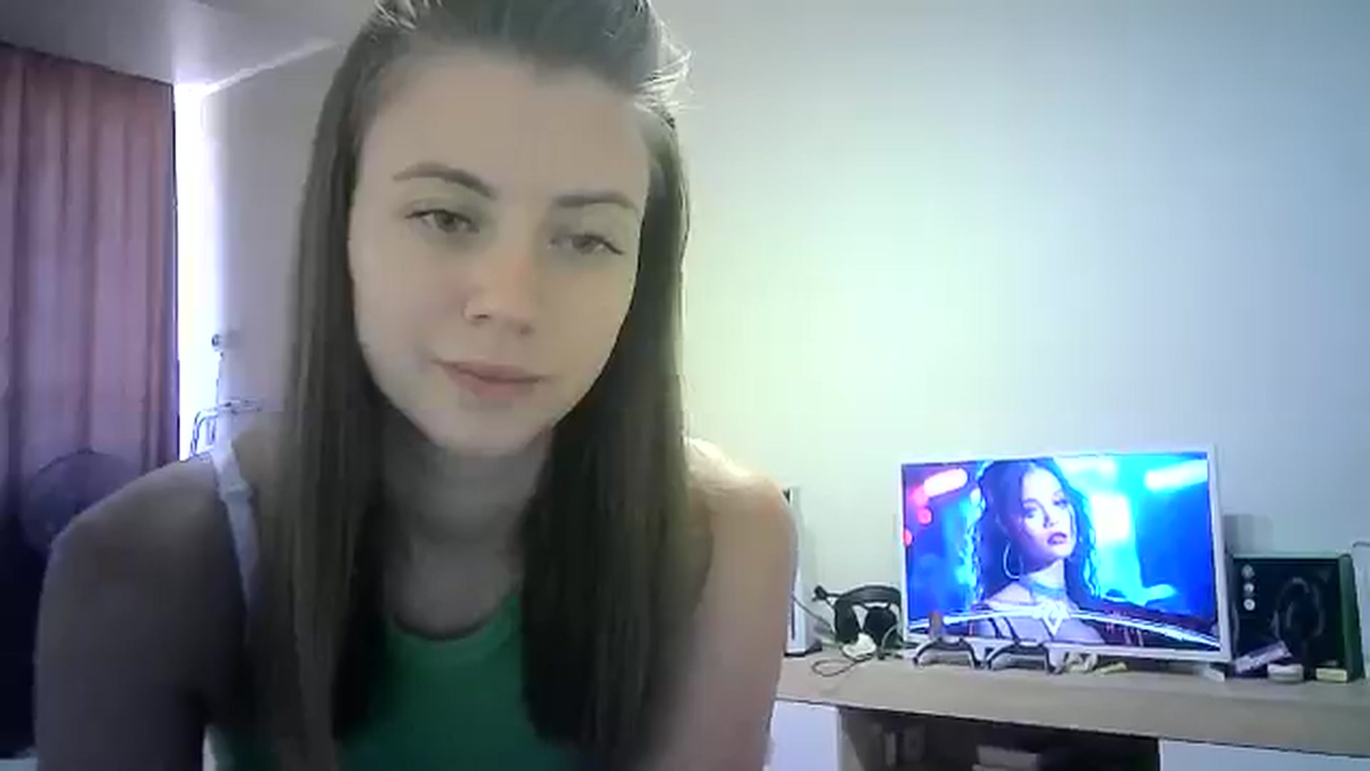 Gallery image thumbnail from Sulfate0's myfreecams stream on, 08/02/2024, 10:05 image 8 of 20