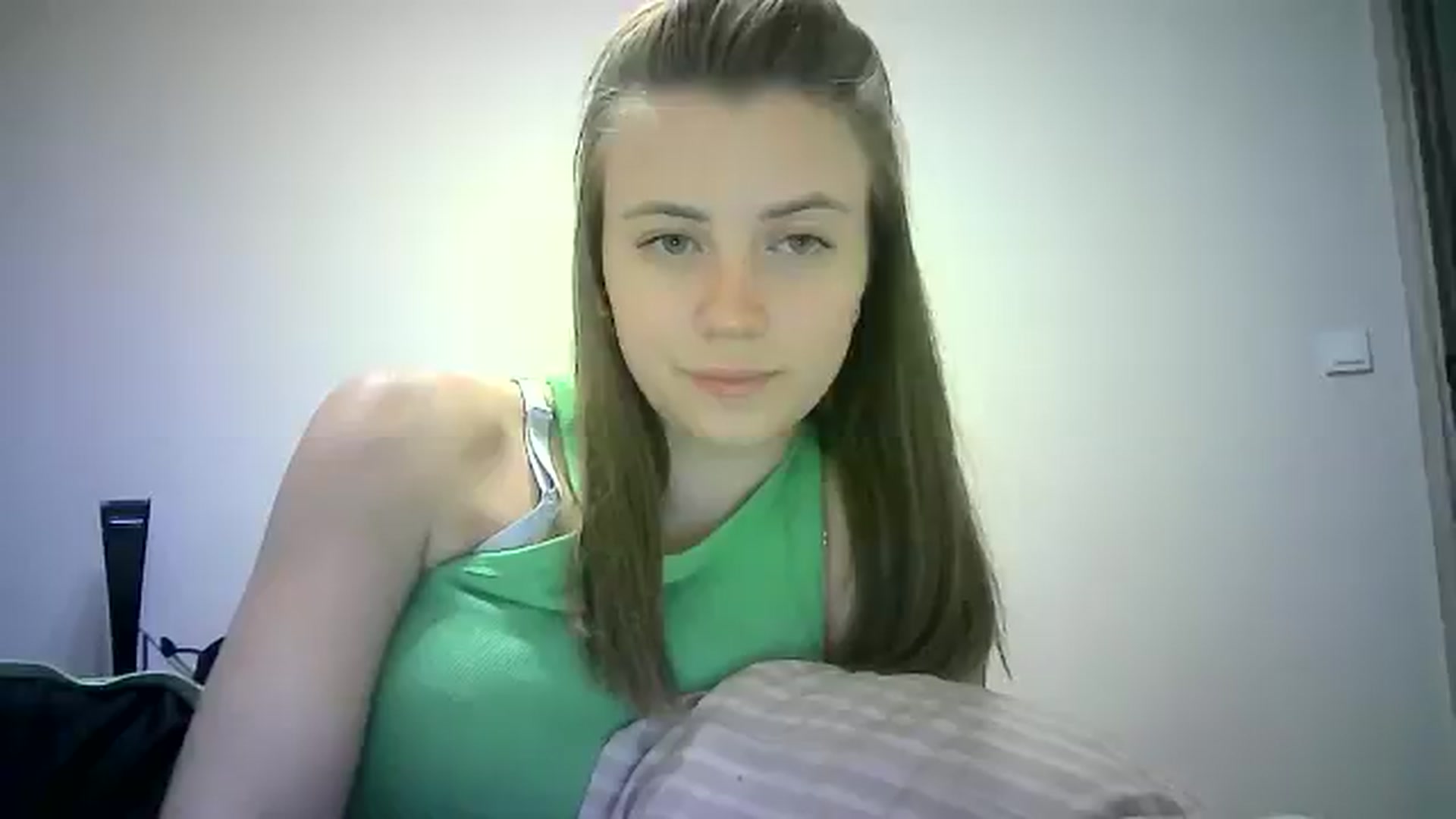 Gallery image thumbnail from Sulfate0's myfreecams stream on, 08/02/2024, 13:06 image 19 of 20