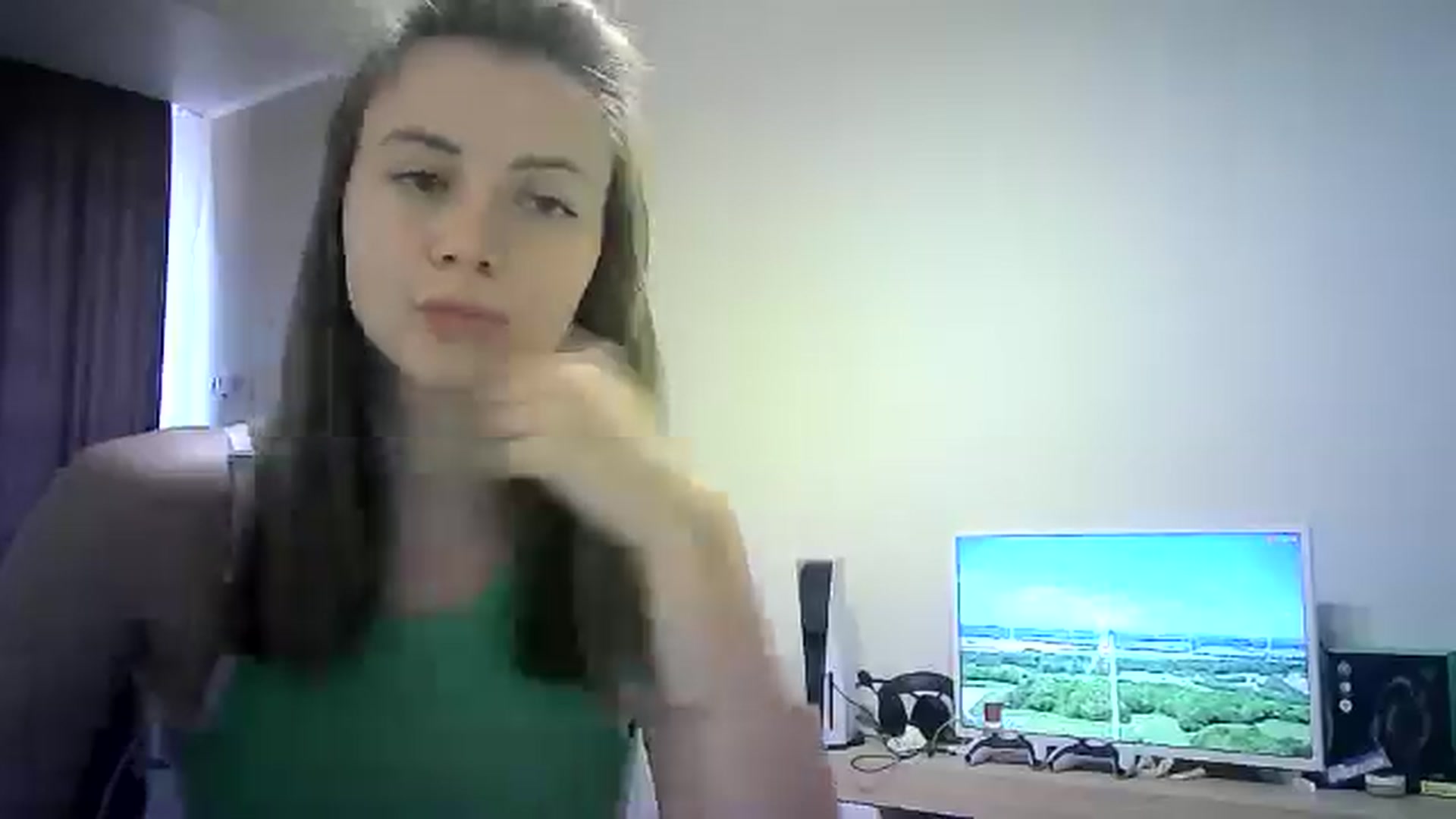 Gallery image thumbnail from Sulfate0's myfreecams stream on, 08/03/2024, 08:31 image 13 of 20