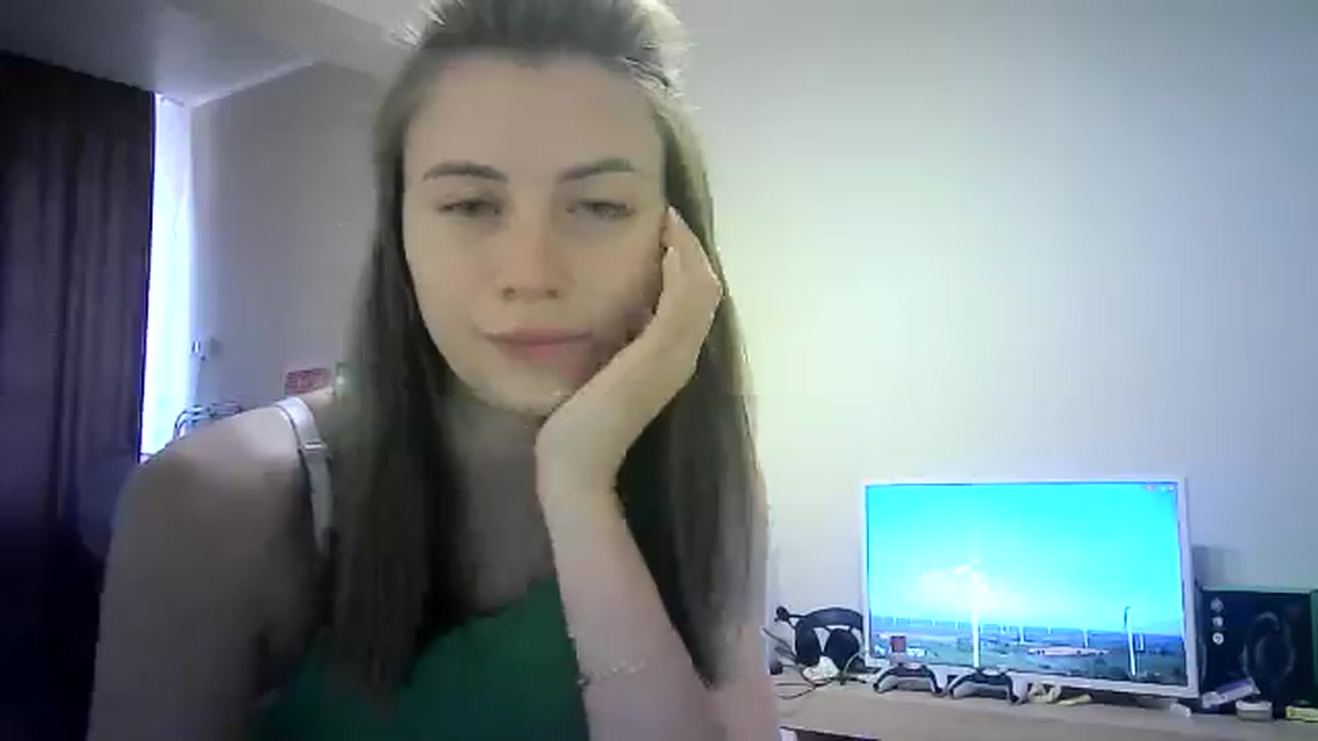 Gallery image thumbnail from Sulfate0's myfreecams stream on, 08/03/2024, 08:31 image 12 of 20